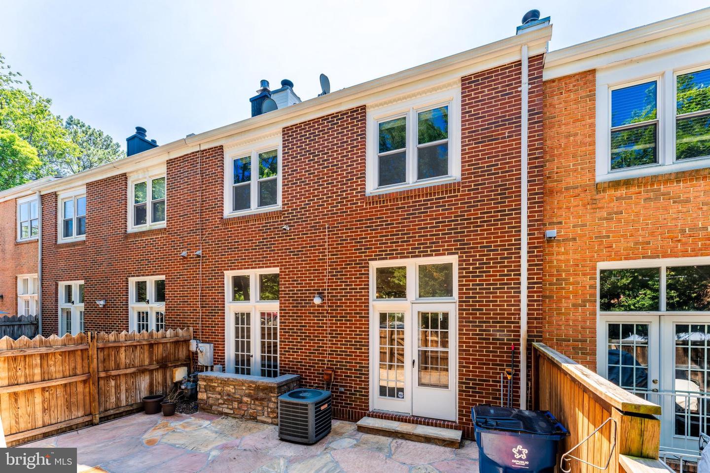 8504 JEFFERSONIAN CT, VIENNA, Virginia 22182, 4 Bedrooms Bedrooms, ,3 BathroomsBathrooms,Residential,For sale,8504 JEFFERSONIAN CT,VAFX2242020 MLS # VAFX2242020