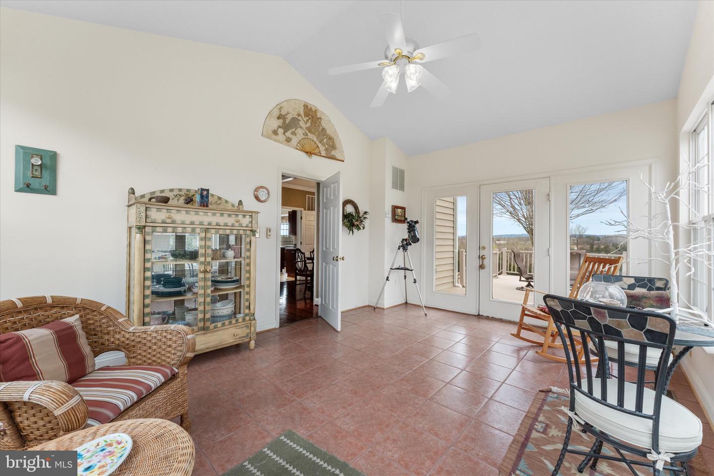 12479 SYCAMORE VISTA LN, LOVETTSVILLE, Virginia 20180, 5 Bedrooms Bedrooms, ,3 BathroomsBathrooms,Residential,For sale,12479 SYCAMORE VISTA LN,VALO2097312 MLS # VALO2097312