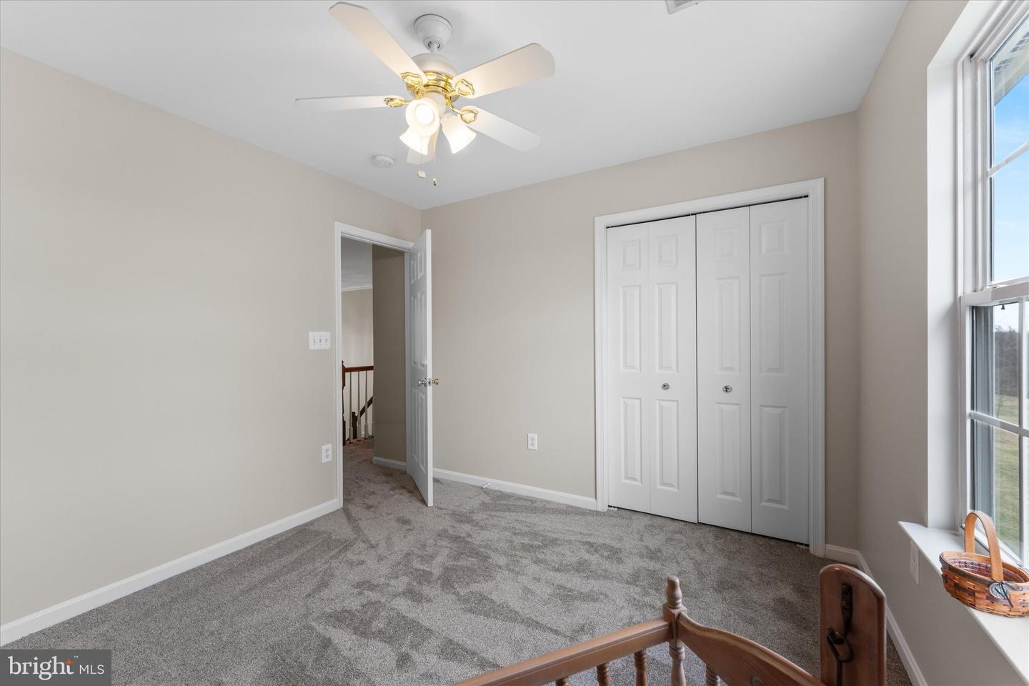 12479 SYCAMORE VISTA LN, LOVETTSVILLE, Virginia 20180, 5 Bedrooms Bedrooms, ,3 BathroomsBathrooms,Residential,For sale,12479 SYCAMORE VISTA LN,VALO2097312 MLS # VALO2097312