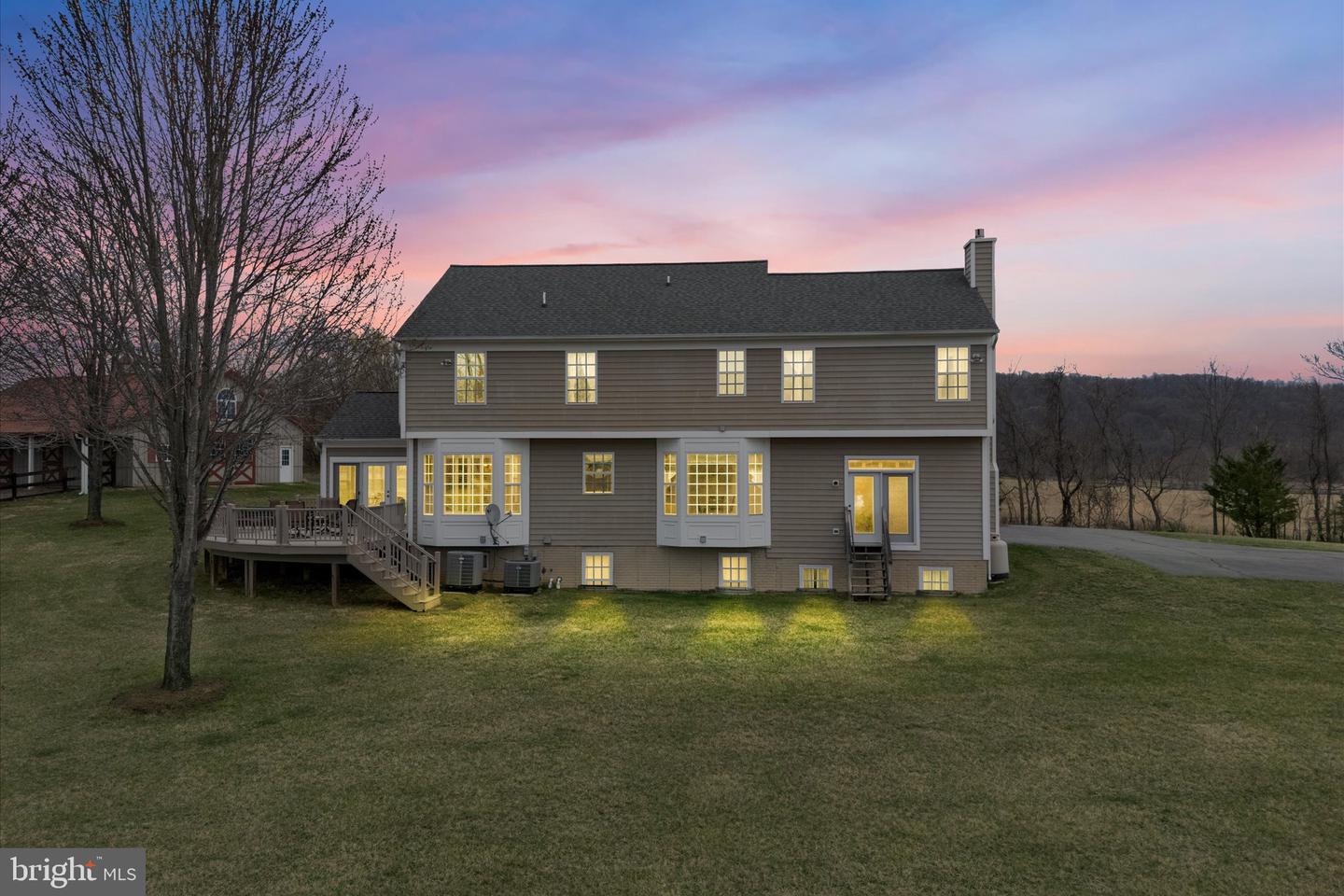 12479 SYCAMORE VISTA LN, LOVETTSVILLE, Virginia 20180, 5 Bedrooms Bedrooms, ,3 BathroomsBathrooms,Residential,For sale,12479 SYCAMORE VISTA LN,VALO2097312 MLS # VALO2097312