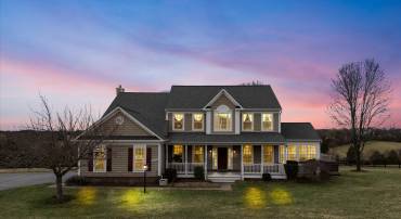 12479 SYCAMORE VISTA LN, LOVETTSVILLE, Virginia 20180, 5 Bedrooms Bedrooms, ,3 BathroomsBathrooms,Residential,For sale,12479 SYCAMORE VISTA LN,VALO2097312 MLS # VALO2097312