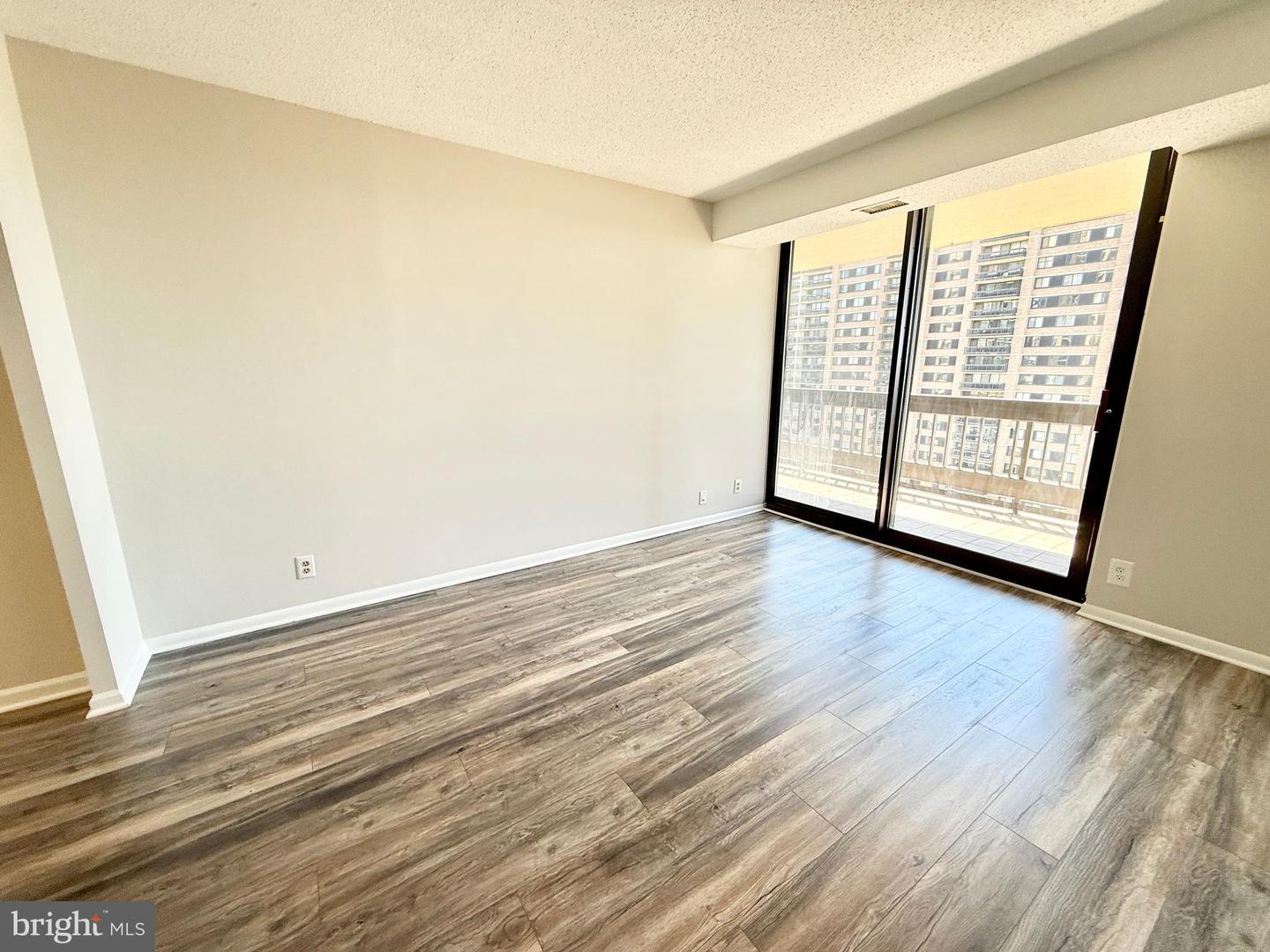 5505 SEMINARY RD #1516N, FALLS CHURCH, Virginia 22041, 2 Bedrooms Bedrooms, ,2 BathroomsBathrooms,Residential,For sale,5505 SEMINARY RD #1516N,VAFX2242080 MLS # VAFX2242080