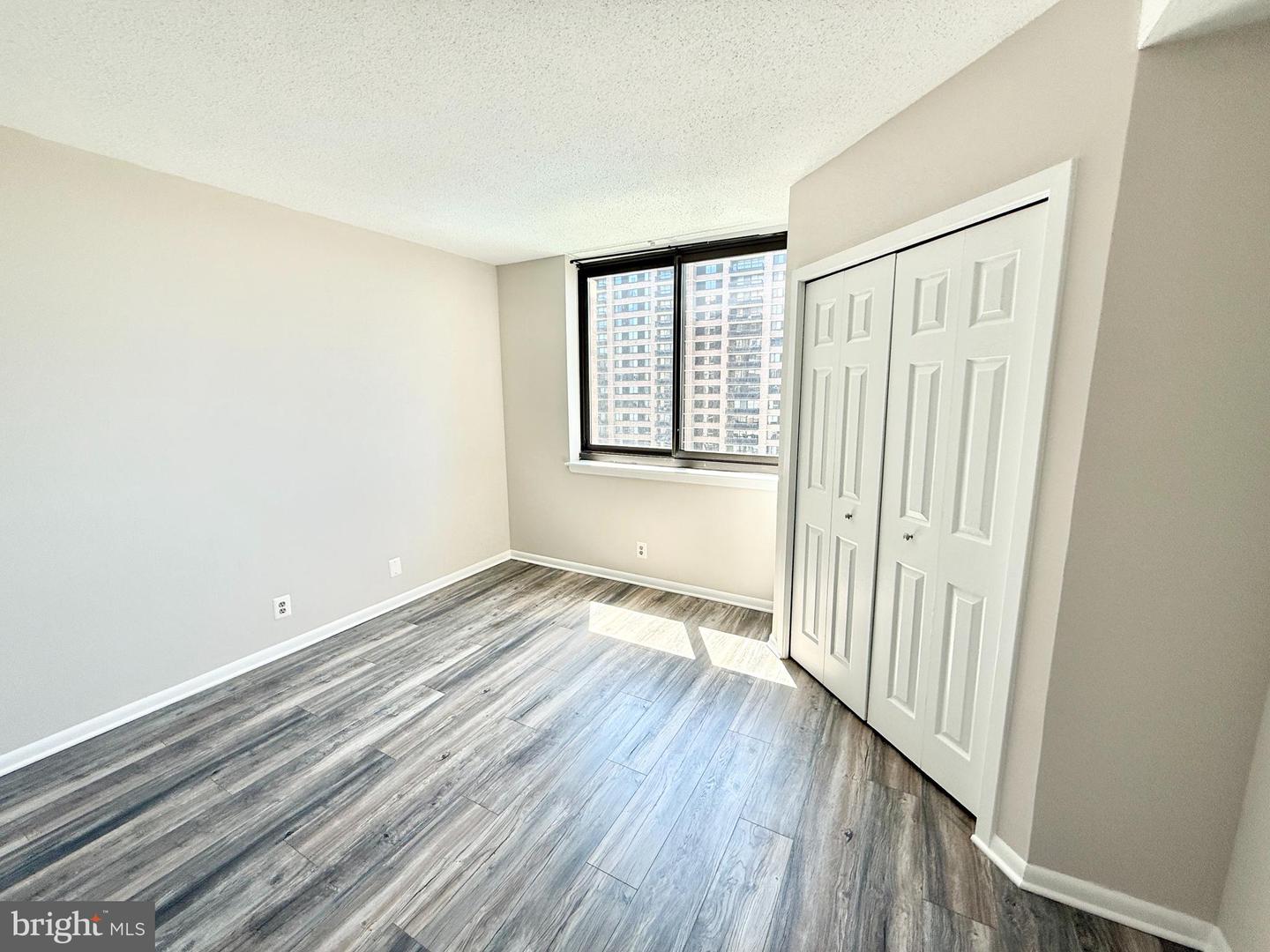 5505 SEMINARY RD #1516N, FALLS CHURCH, Virginia 22041, 2 Bedrooms Bedrooms, ,2 BathroomsBathrooms,Residential,For sale,5505 SEMINARY RD #1516N,VAFX2242080 MLS # VAFX2242080