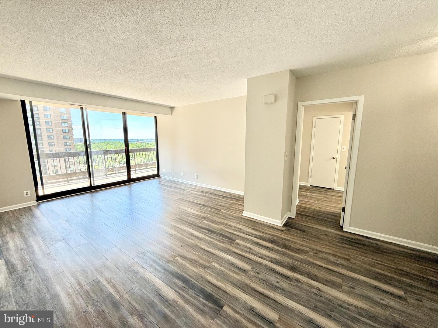 5505 SEMINARY RD #1516N, FALLS CHURCH, Virginia 22041, 2 Bedrooms Bedrooms, ,2 BathroomsBathrooms,Residential,For sale,5505 SEMINARY RD #1516N,VAFX2242080 MLS # VAFX2242080