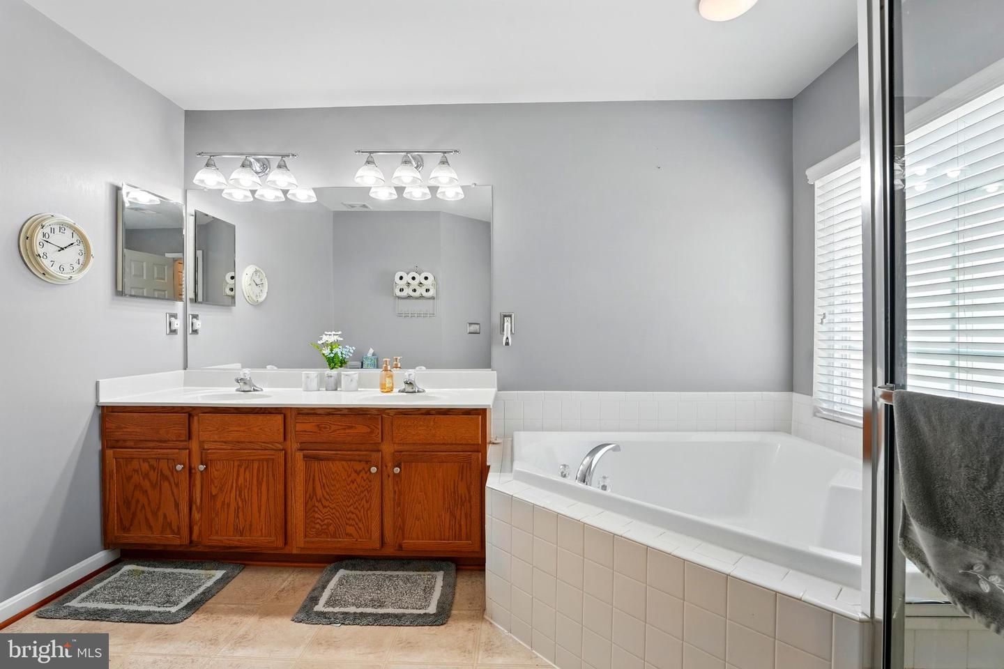 230 WHITWORTH DR, CULPEPER, Virginia 22701, 4 Bedrooms Bedrooms, ,3 BathroomsBathrooms,Residential,For sale,230 WHITWORTH DR,VACU2010642 MLS # VACU2010642