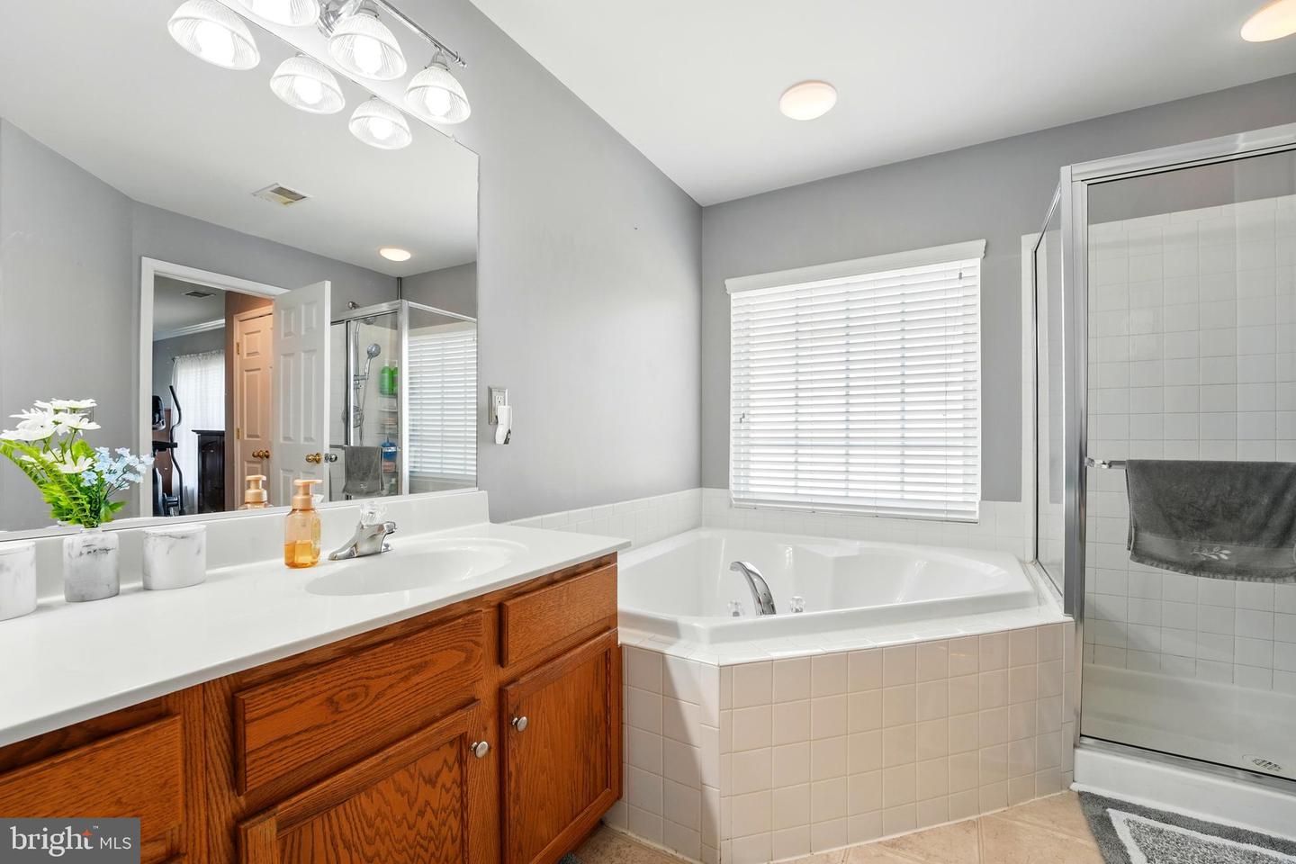 230 WHITWORTH DR, CULPEPER, Virginia 22701, 4 Bedrooms Bedrooms, ,3 BathroomsBathrooms,Residential,For sale,230 WHITWORTH DR,VACU2010642 MLS # VACU2010642