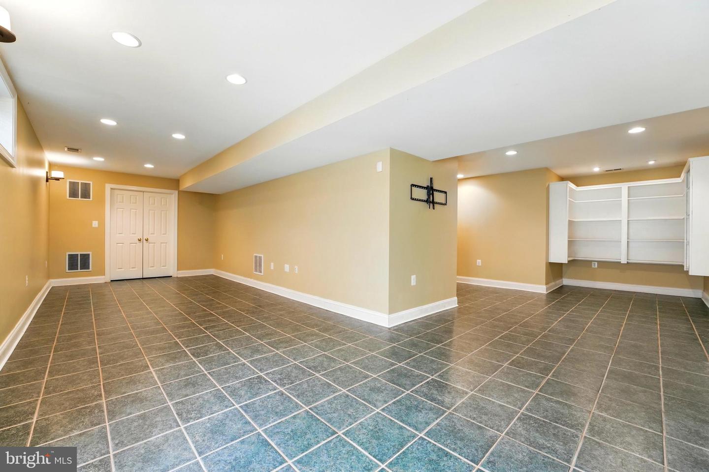 230 WHITWORTH DR, CULPEPER, Virginia 22701, 4 Bedrooms Bedrooms, ,3 BathroomsBathrooms,Residential,For sale,230 WHITWORTH DR,VACU2010642 MLS # VACU2010642