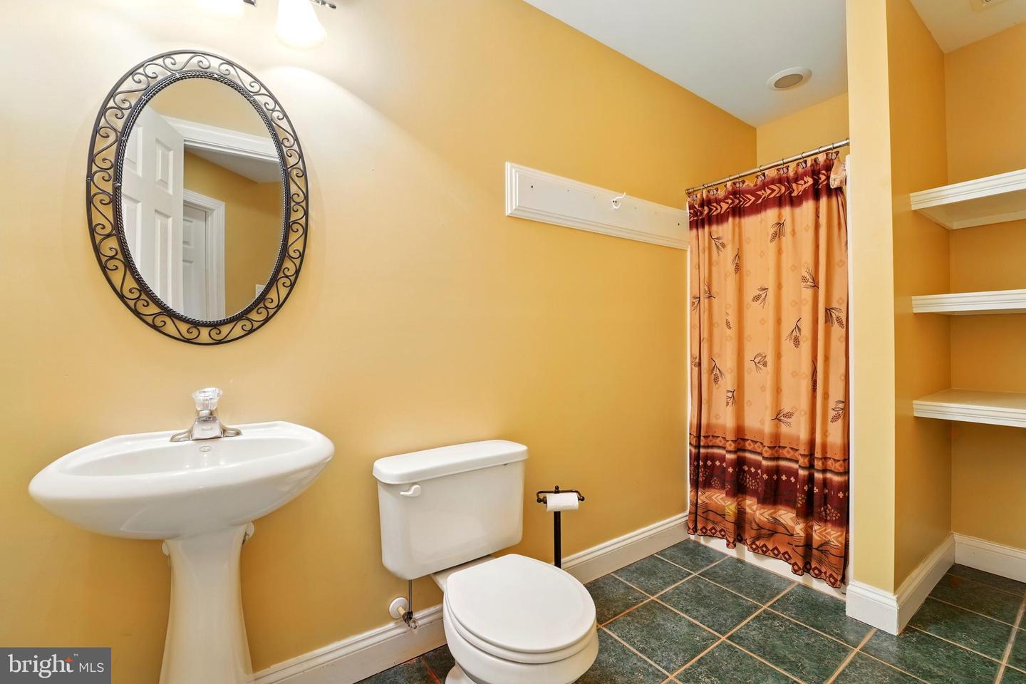 230 WHITWORTH DR, CULPEPER, Virginia 22701, 4 Bedrooms Bedrooms, ,3 BathroomsBathrooms,Residential,For sale,230 WHITWORTH DR,VACU2010642 MLS # VACU2010642