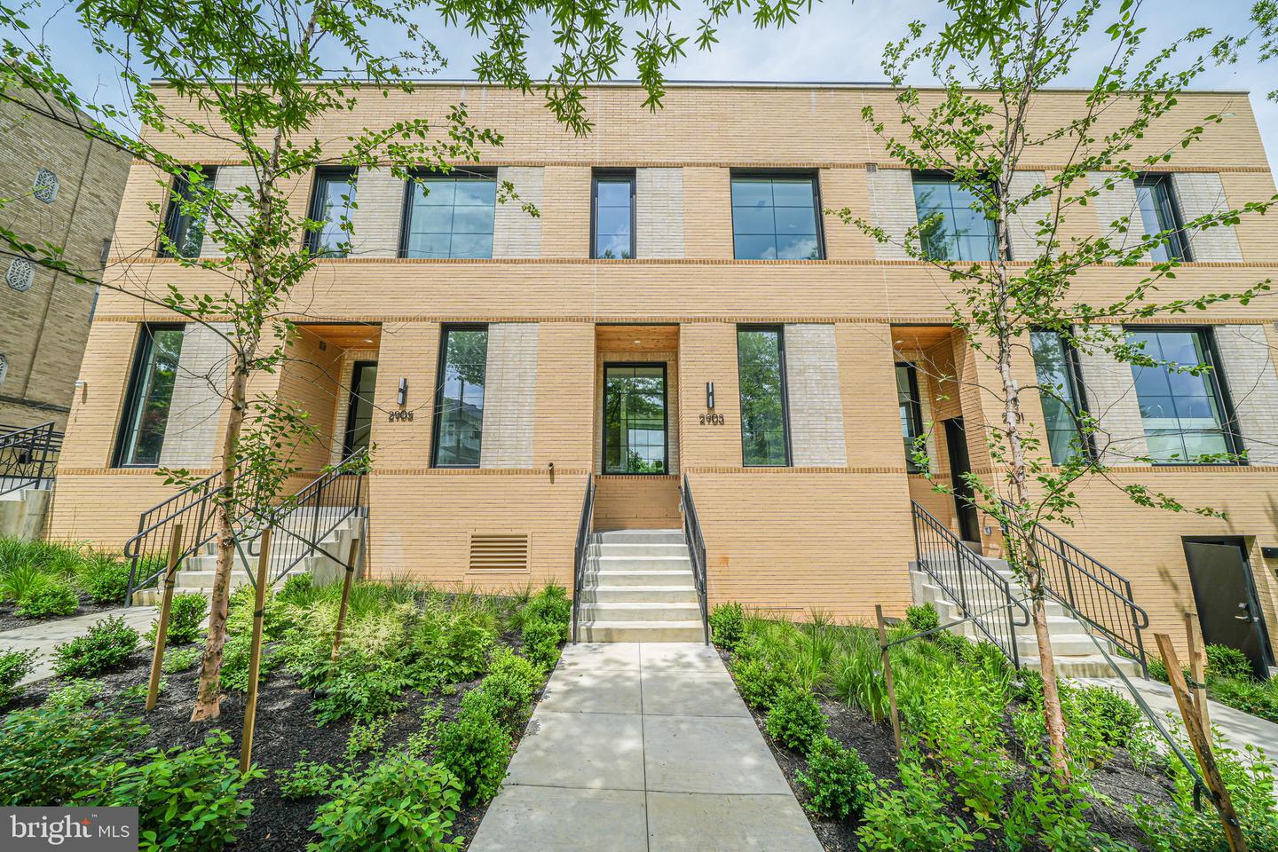 2903 NEWARK ST NW, WASHINGTON, District Of Columbia 20008, 3 Bedrooms Bedrooms, ,2 BathroomsBathrooms,Residential,For sale,2903 NEWARK ST NW,DCDC2201656 MLS # DCDC2201656
