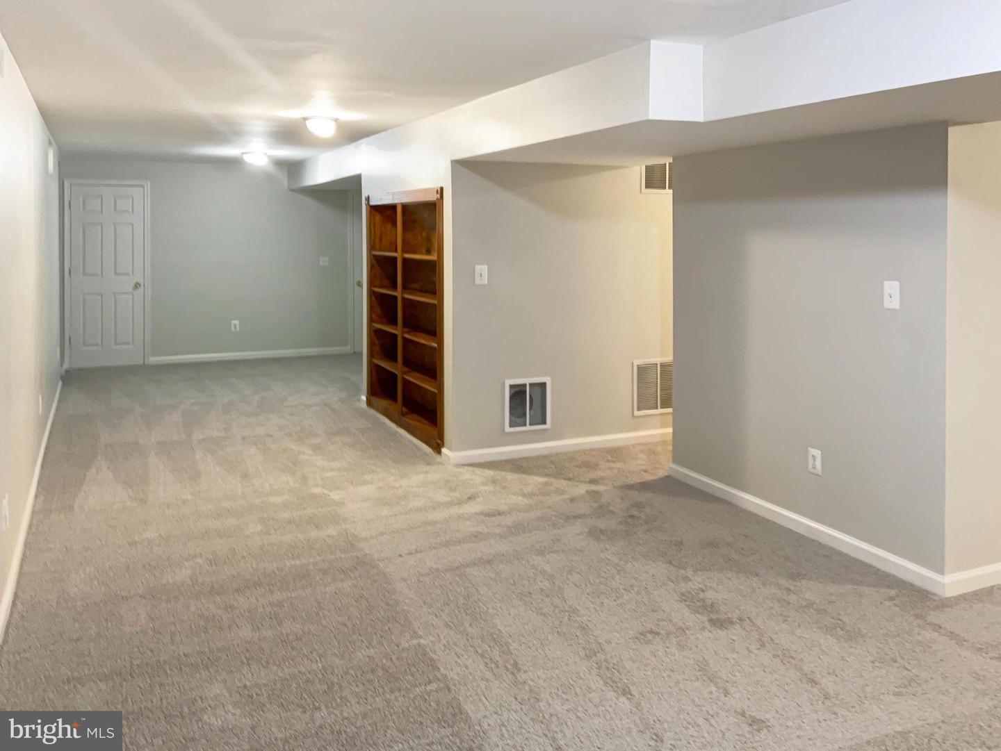 15346 BEVANWOOD DR, WOODBRIDGE, Virginia 22193, 4 Bedrooms Bedrooms, ,3 BathroomsBathrooms,Residential,For sale,15346 BEVANWOOD DR,VAPW2095170 MLS # VAPW2095170