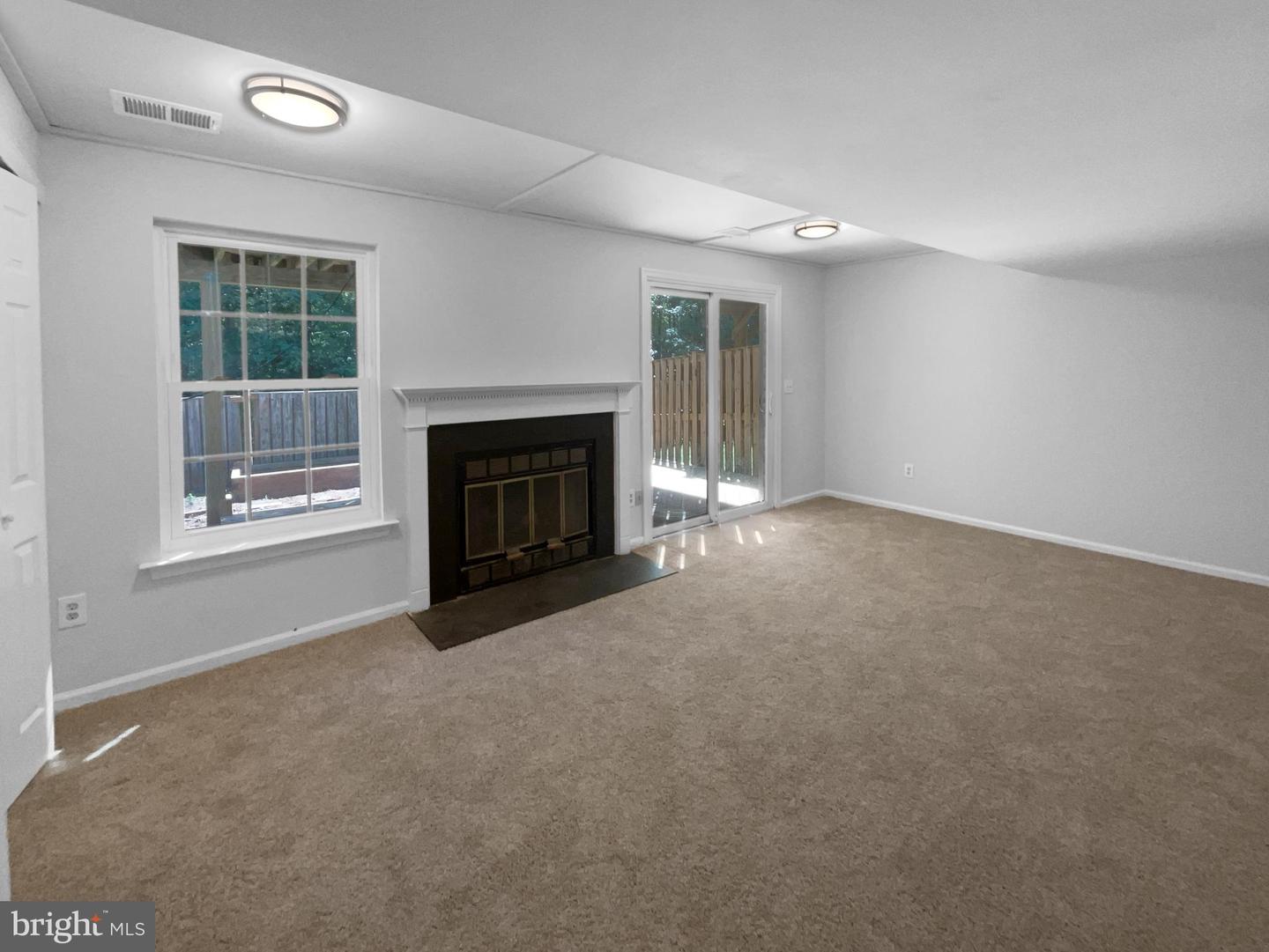 3252 TAYLOE CT, HERNDON, Virginia 20171, 3 Bedrooms Bedrooms, ,2 BathroomsBathrooms,Residential,For sale,3252 TAYLOE CT,VAFX2242206 MLS # VAFX2242206