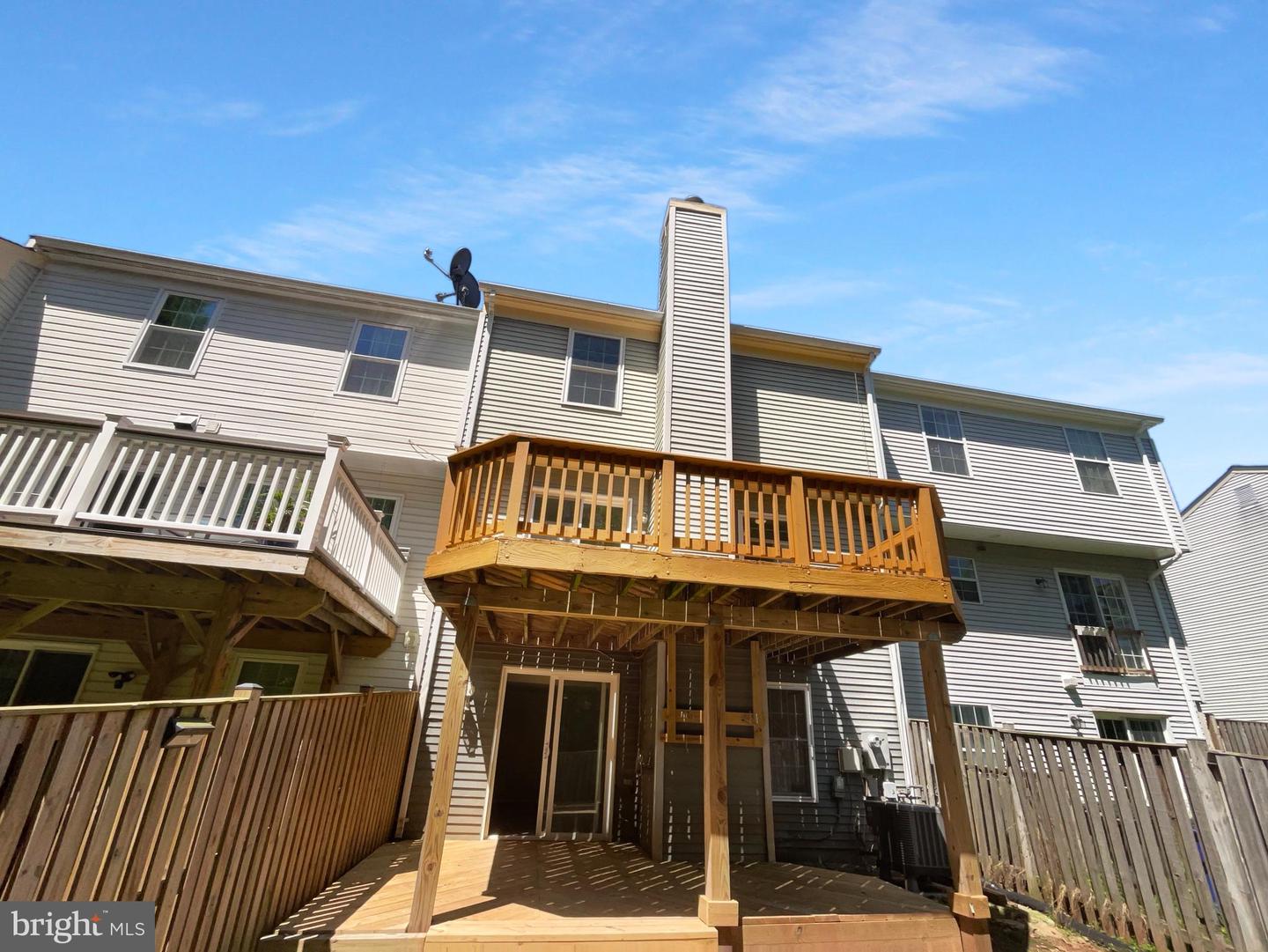 3252 TAYLOE CT, HERNDON, Virginia 20171, 3 Bedrooms Bedrooms, ,2 BathroomsBathrooms,Residential,For sale,3252 TAYLOE CT,VAFX2242206 MLS # VAFX2242206