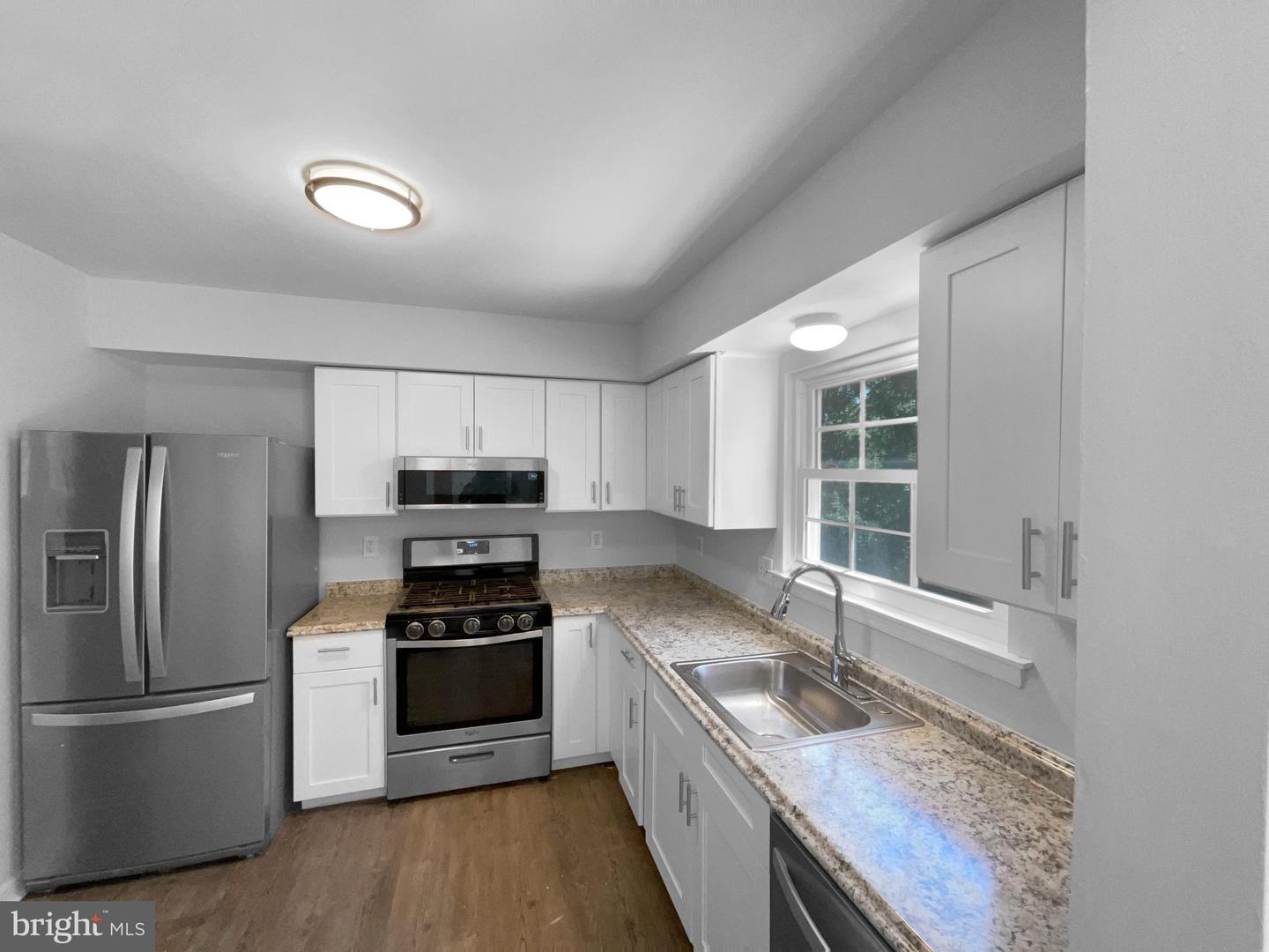 3252 TAYLOE CT, HERNDON, Virginia 20171, 3 Bedrooms Bedrooms, ,2 BathroomsBathrooms,Residential,For sale,3252 TAYLOE CT,VAFX2242206 MLS # VAFX2242206