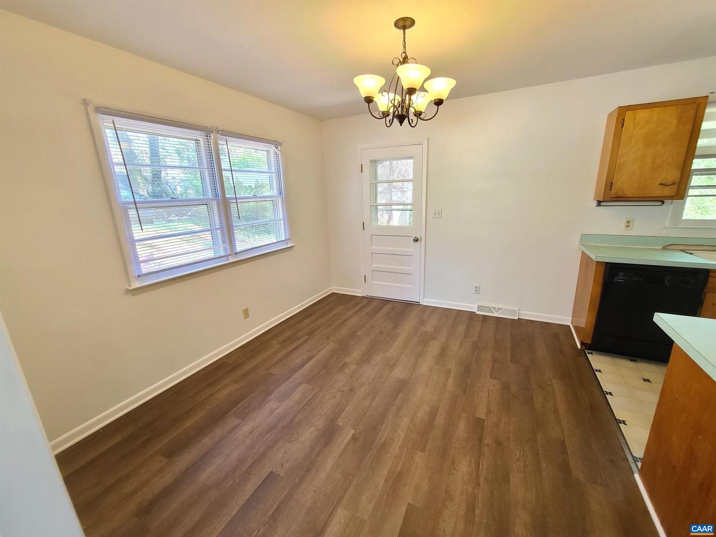 120 THOMAS DR, CHARLOTTESVILLE, Virginia 22911, 4 Bedrooms Bedrooms, ,3 BathroomsBathrooms,Residential,For sale,120 THOMAS DR,664739 MLS # 664739