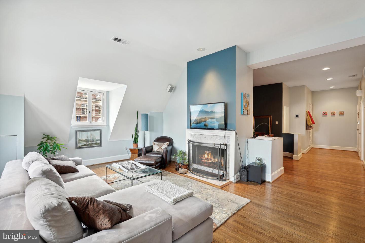 2001 19TH ST NW #10, WASHINGTON, District Of Columbia 20009, 2 Bedrooms Bedrooms, 5 Rooms Rooms,2 BathroomsBathrooms,Residential,For sale,2001 19TH ST NW #10,DCDC2201720 MLS # DCDC2201720