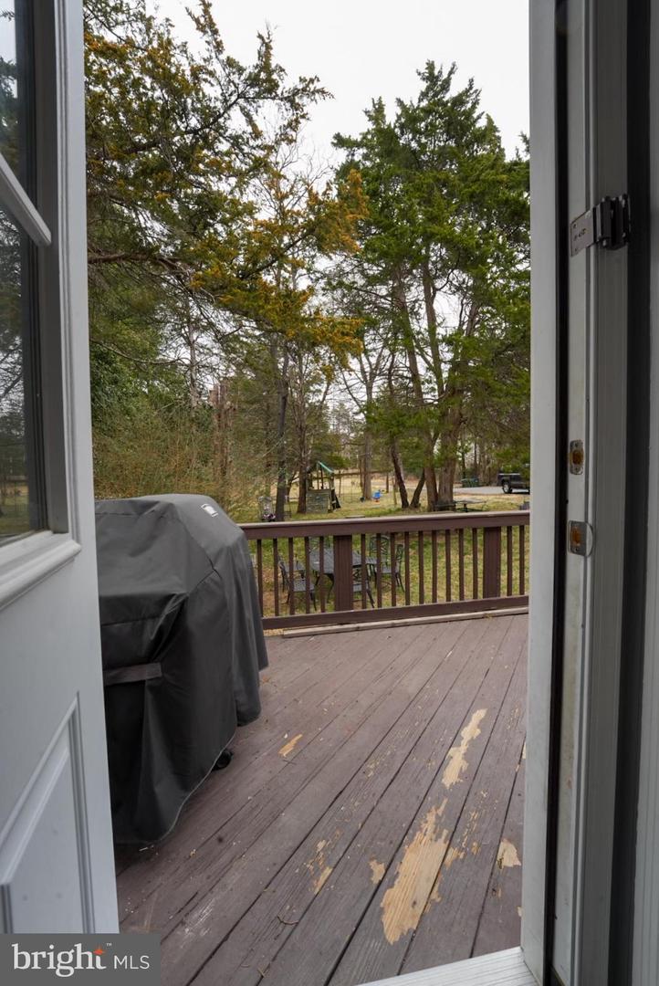 15 JUGGINS RD, STAFFORD, Virginia 22556, 4 Bedrooms Bedrooms, ,3 BathroomsBathrooms,Residential,For sale,15 JUGGINS RD,VAST2039052 MLS # VAST2039052