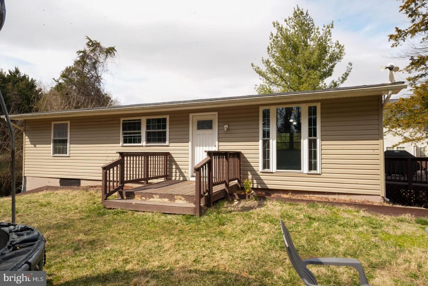 15 JUGGINS RD, STAFFORD, Virginia 22556, 4 Bedrooms Bedrooms, ,3 BathroomsBathrooms,Residential,For sale,15 JUGGINS RD,VAST2039052 MLS # VAST2039052