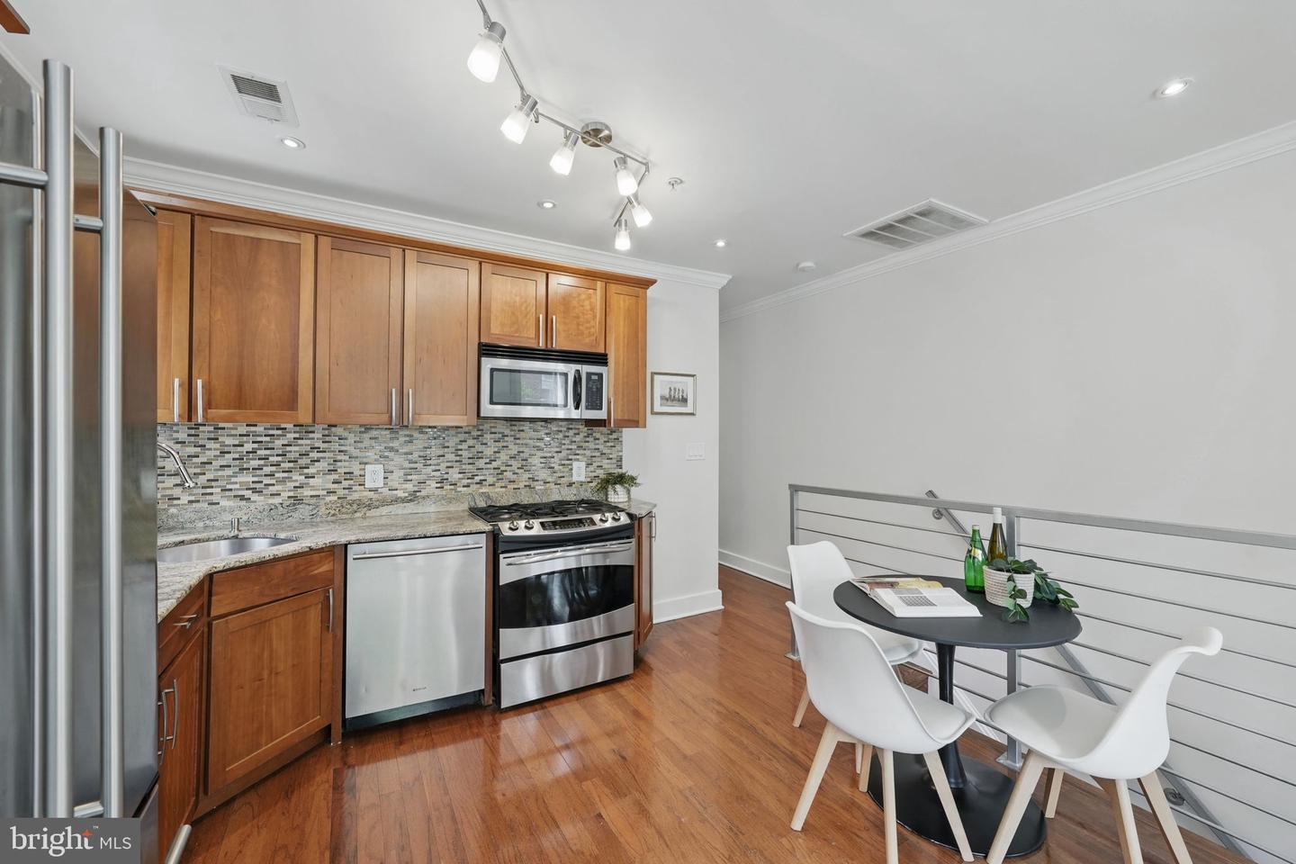 2300 17TH ST NW, WASHINGTON, District Of Columbia 20009, 6 Bedrooms Bedrooms, ,6 BathroomsBathrooms,Residential,For sale,2300 17TH ST NW,DCDC2201776 MLS # DCDC2201776