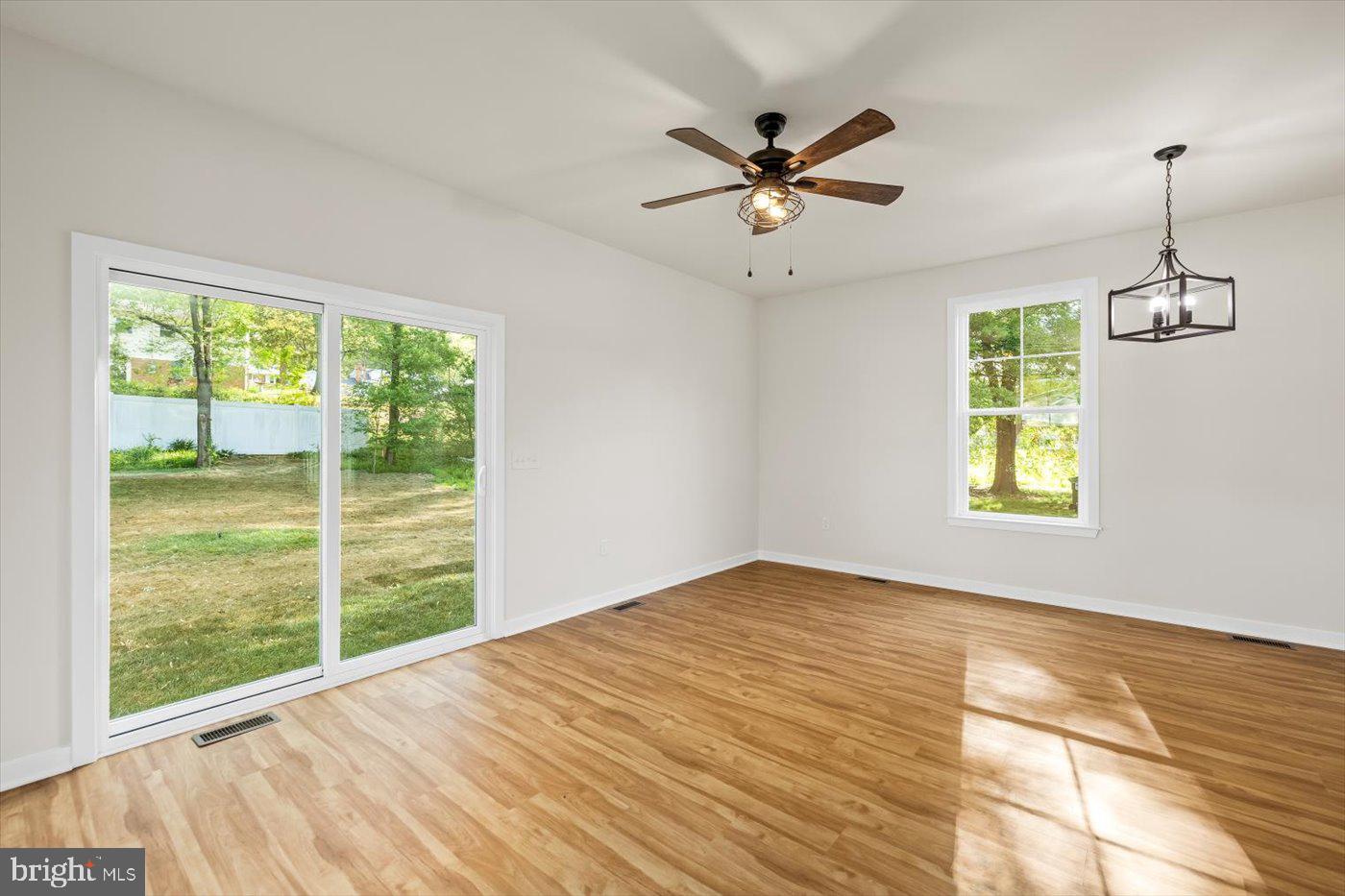 58 KELLEY RD, FREDERICKSBURG, Virginia 22405, 3 Bedrooms Bedrooms, ,2 BathroomsBathrooms,Residential,For sale,58 KELLEY RD,VAST2039078 MLS # VAST2039078