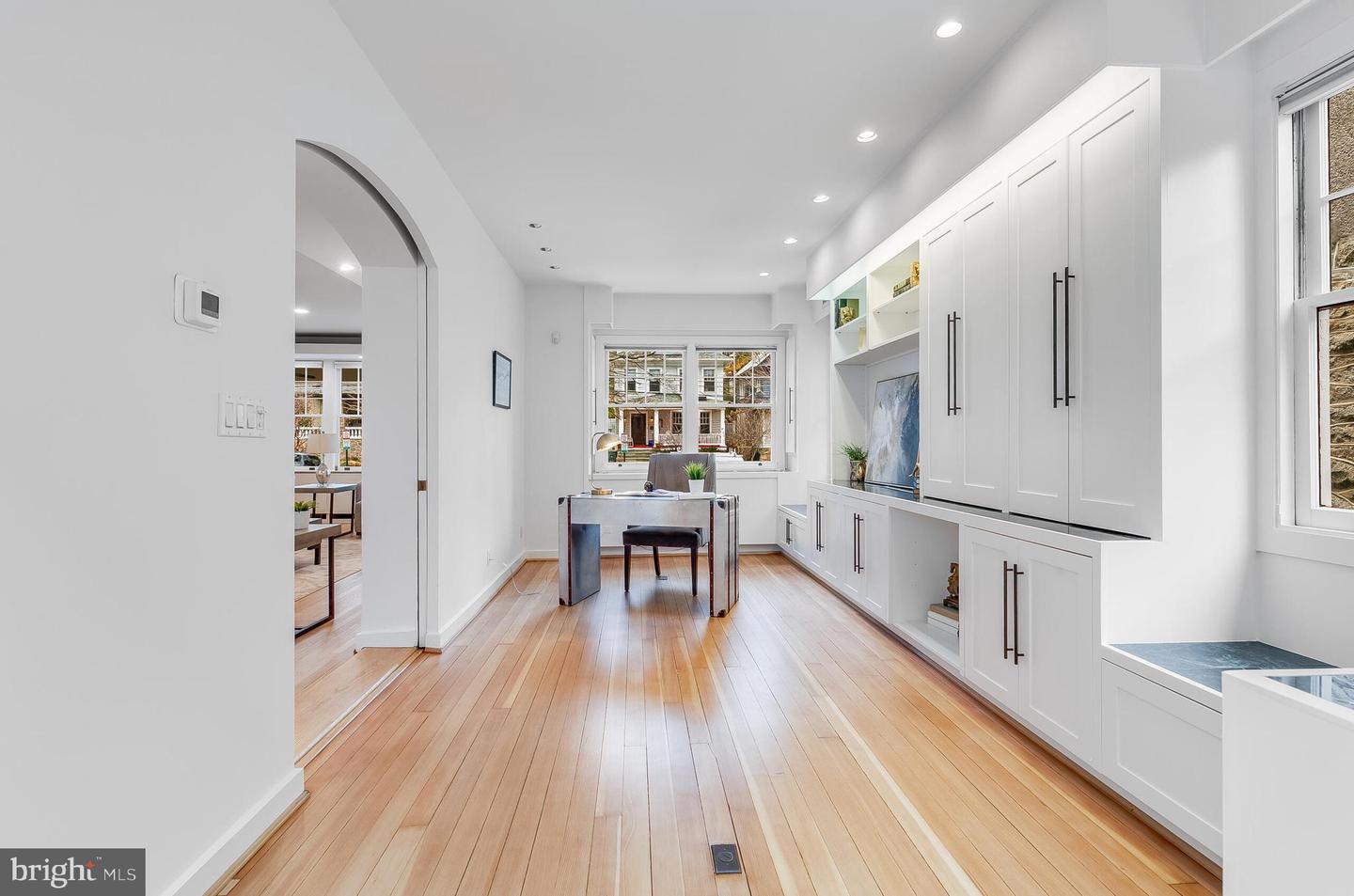 2950 MACOMB ST NW, WASHINGTON, District Of Columbia 20008, 6 Bedrooms Bedrooms, ,4 BathroomsBathrooms,Residential,For sale,2950 MACOMB ST NW,DCDC2201786 MLS # DCDC2201786
