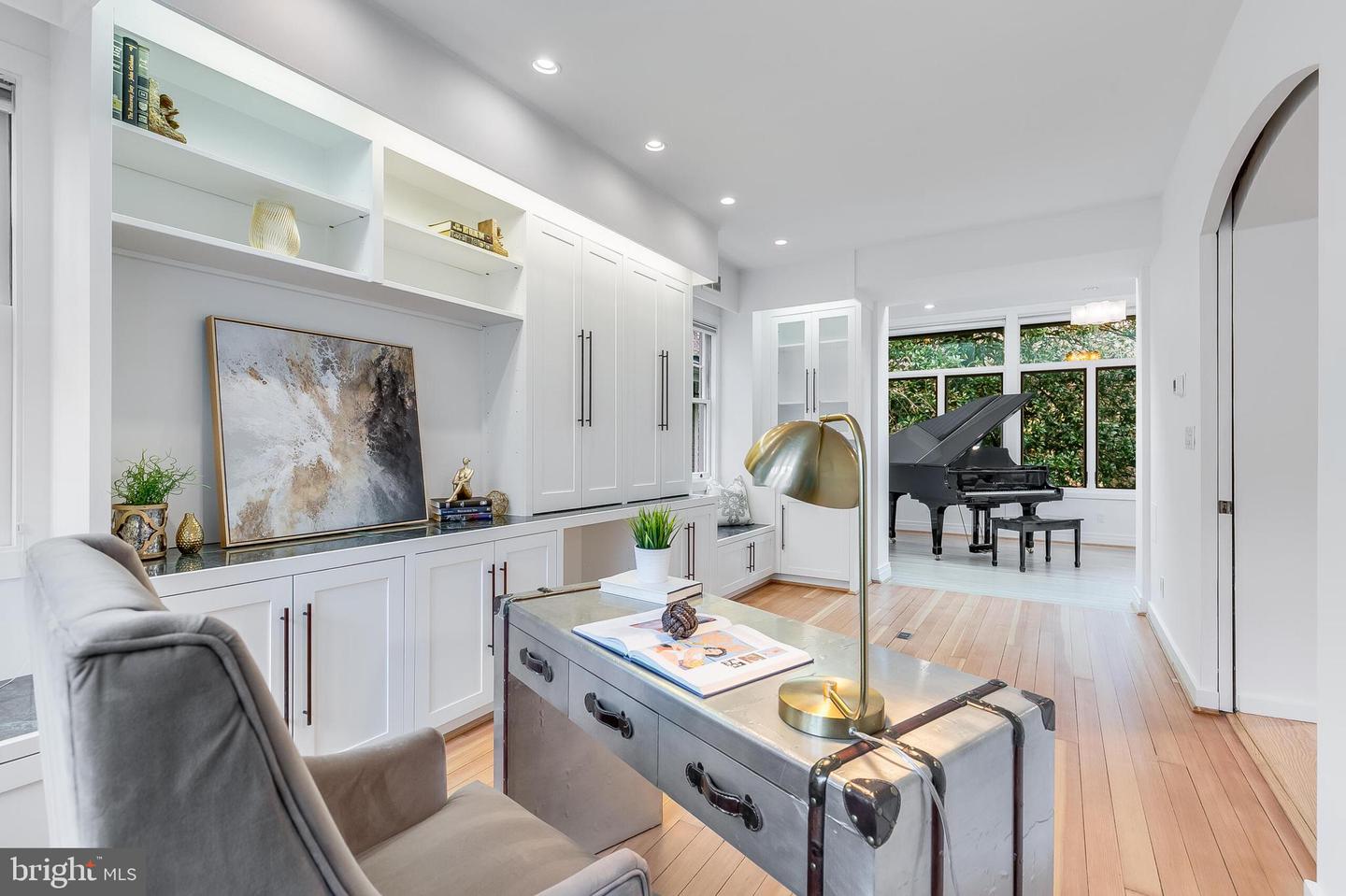 2950 MACOMB ST NW, WASHINGTON, District Of Columbia 20008, 6 Bedrooms Bedrooms, ,4 BathroomsBathrooms,Residential,For sale,2950 MACOMB ST NW,DCDC2201786 MLS # DCDC2201786