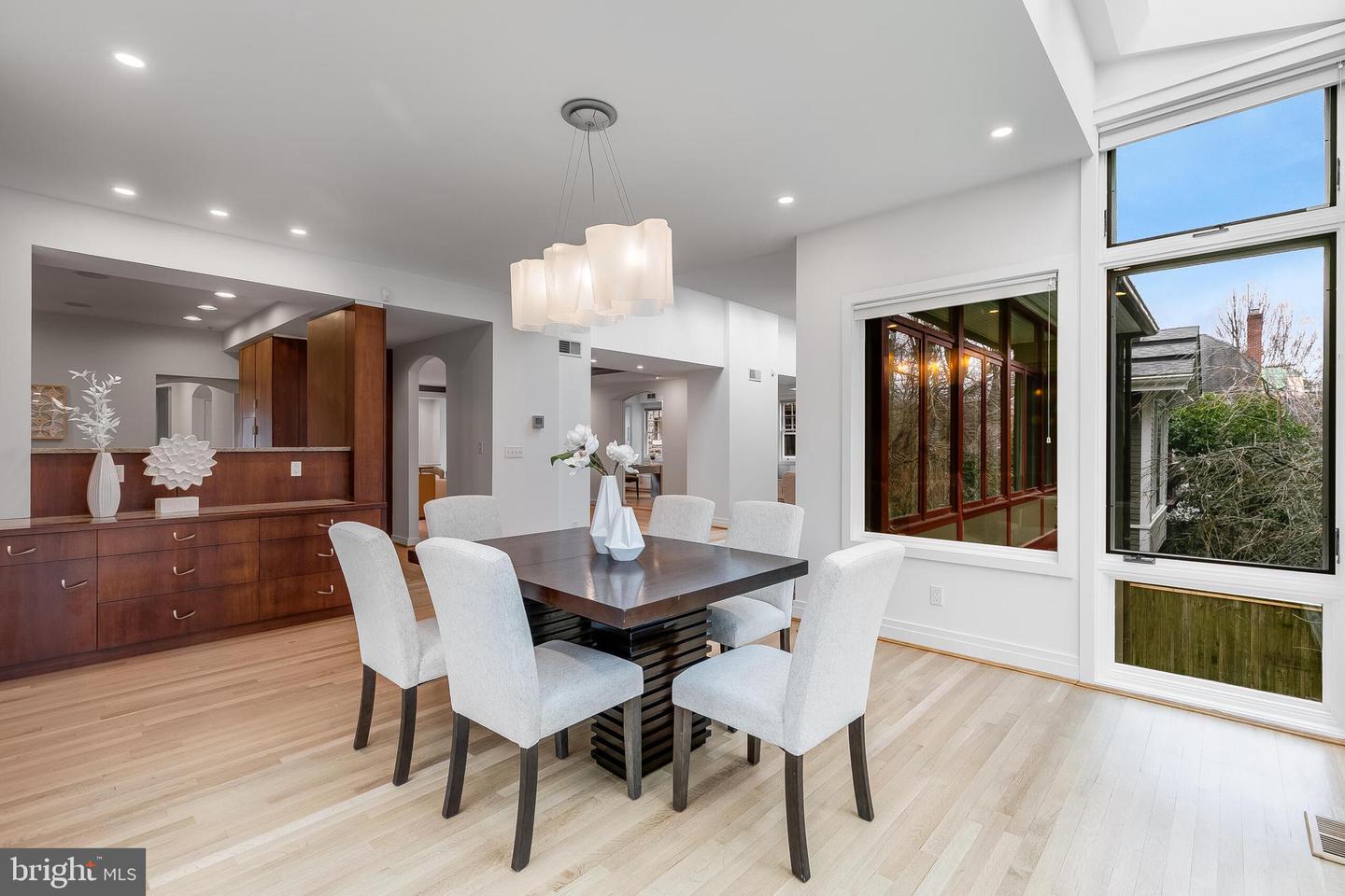 2950 MACOMB ST NW, WASHINGTON, District Of Columbia 20008, 6 Bedrooms Bedrooms, ,4 BathroomsBathrooms,Residential,For sale,2950 MACOMB ST NW,DCDC2201786 MLS # DCDC2201786