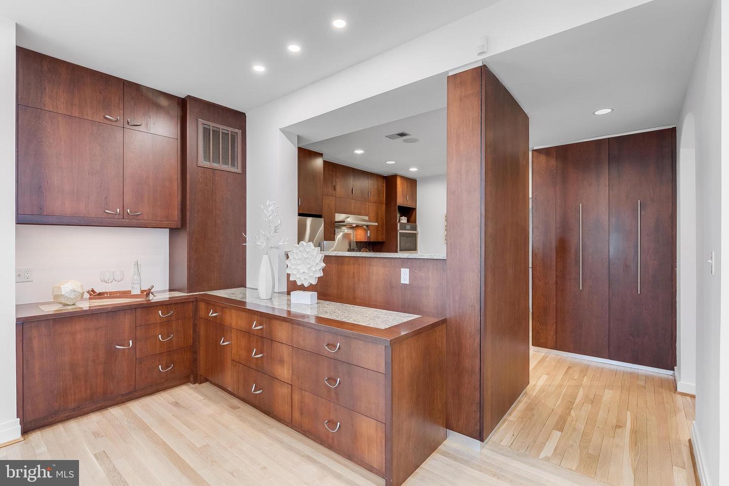 2950 MACOMB ST NW, WASHINGTON, District Of Columbia 20008, 6 Bedrooms Bedrooms, ,4 BathroomsBathrooms,Residential,For sale,2950 MACOMB ST NW,DCDC2201786 MLS # DCDC2201786