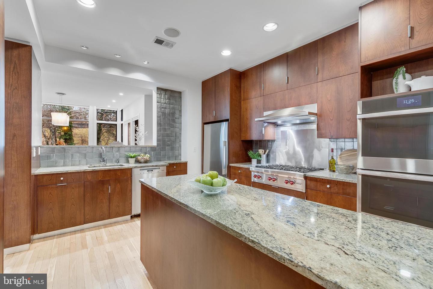 2950 MACOMB ST NW, WASHINGTON, District Of Columbia 20008, 6 Bedrooms Bedrooms, ,4 BathroomsBathrooms,Residential,For sale,2950 MACOMB ST NW,DCDC2201786 MLS # DCDC2201786