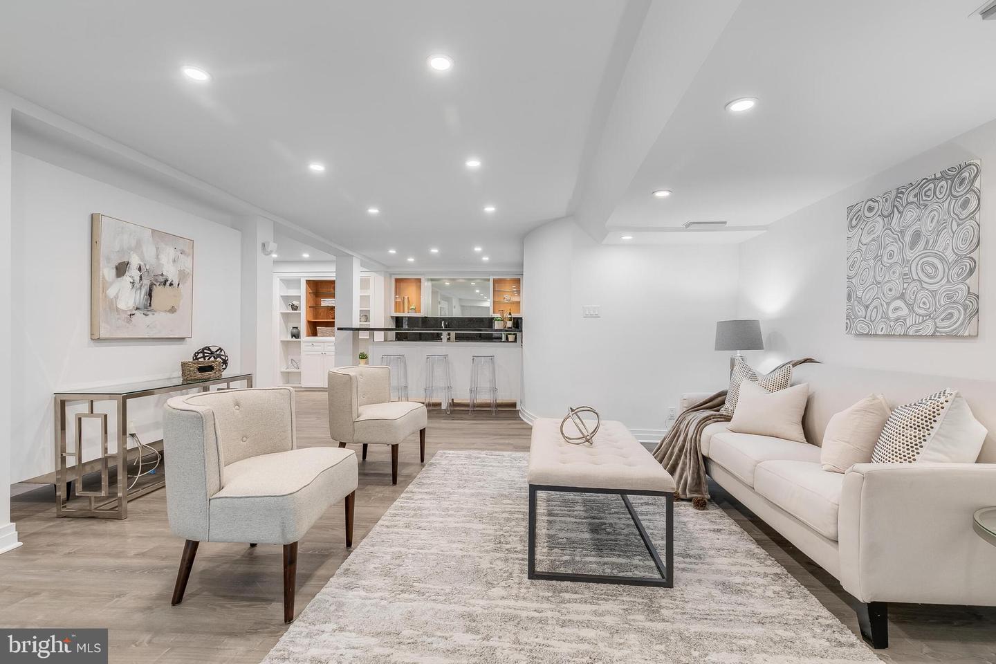 2950 MACOMB ST NW, WASHINGTON, District Of Columbia 20008, 6 Bedrooms Bedrooms, ,4 BathroomsBathrooms,Residential,For sale,2950 MACOMB ST NW,DCDC2201786 MLS # DCDC2201786