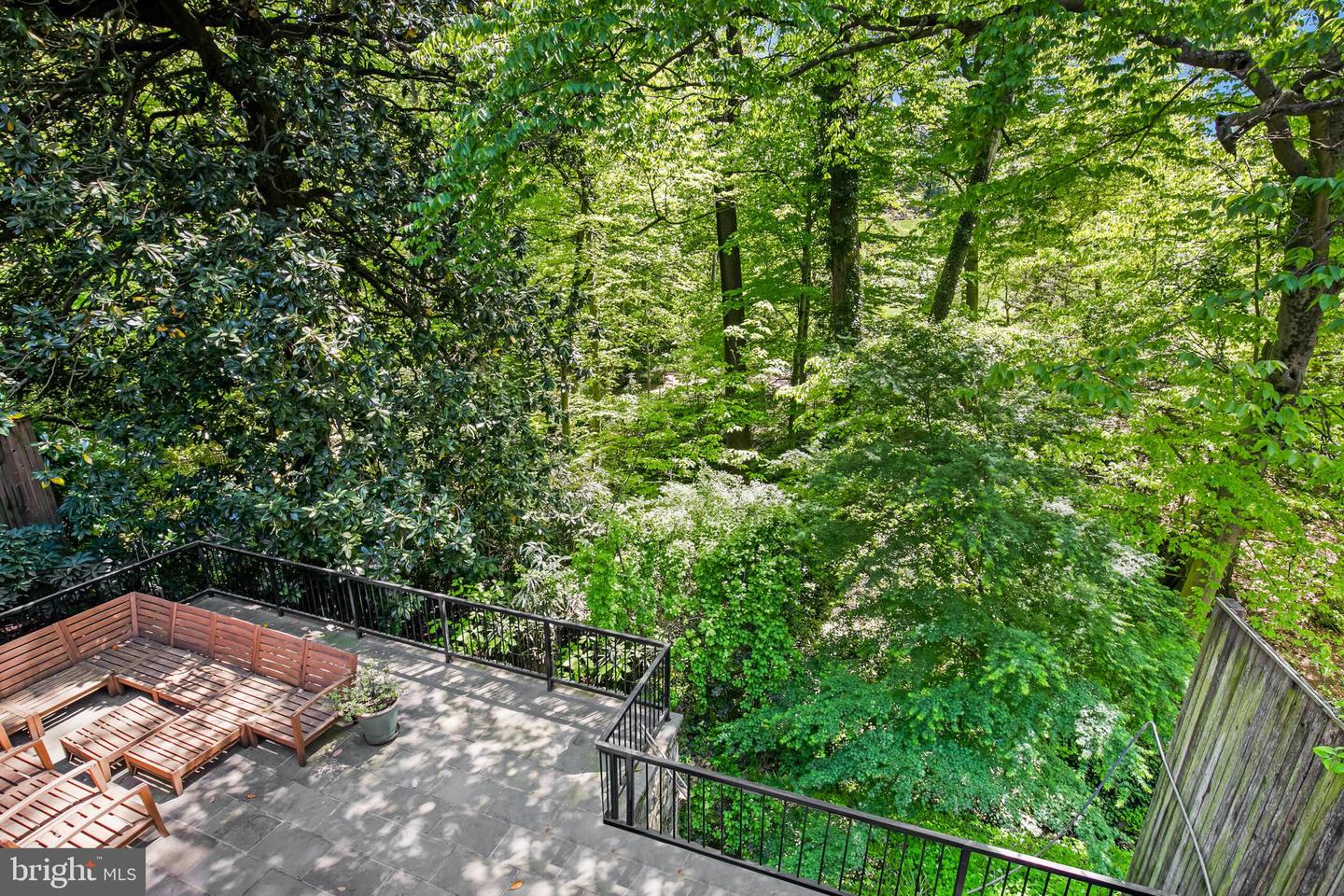 2950 MACOMB ST NW, WASHINGTON, District Of Columbia 20008, 6 Bedrooms Bedrooms, ,4 BathroomsBathrooms,Residential,For sale,2950 MACOMB ST NW,DCDC2201786 MLS # DCDC2201786