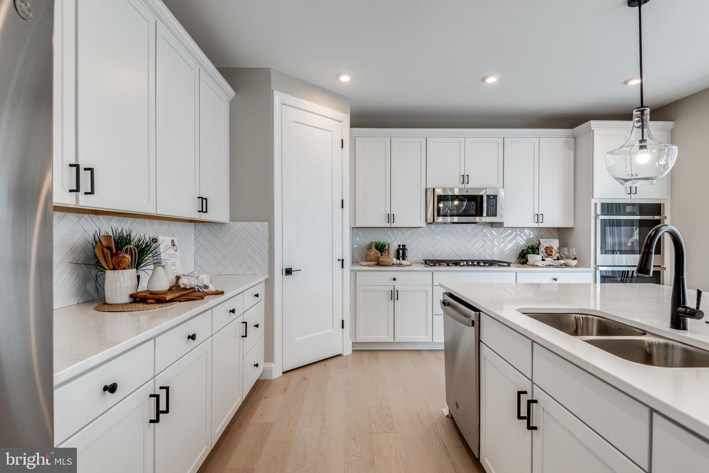 2060 SPRINGVALE DR, BEALETON, Virginia 22712, 5 Bedrooms Bedrooms, ,4 BathroomsBathrooms,Residential,For sale,2060 SPRINGVALE DR,VAFQ2016722 MLS # VAFQ2016722