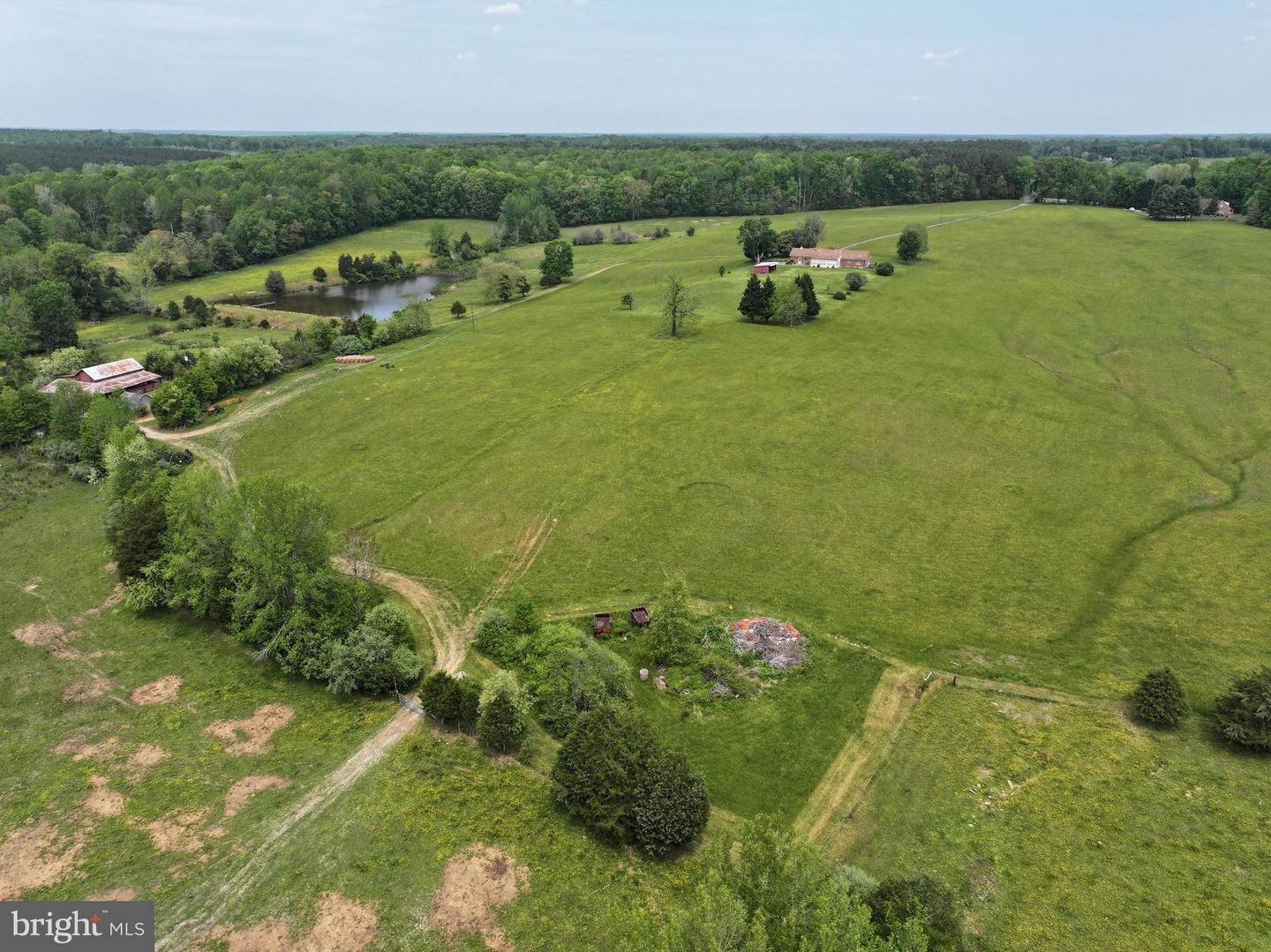 10504 ROBERT E LEE DR, SPOTSYLVANIA, Virginia 22551, 2 Bedrooms Bedrooms, ,2 BathroomsBathrooms,Farm,For sale,10504 ROBERT E LEE DR,VASP2032788 MLS # VASP2032788
