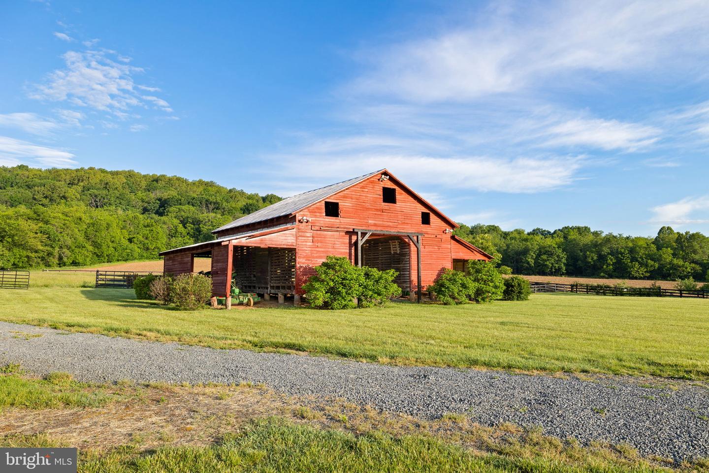 23350 CEDAR MOUNTAIN DR, RAPIDAN, Virginia 22733, ,1 BathroomBathrooms,Farm,For sale,23350 CEDAR MOUNTAIN DR,VACU2010650 MLS # VACU2010650