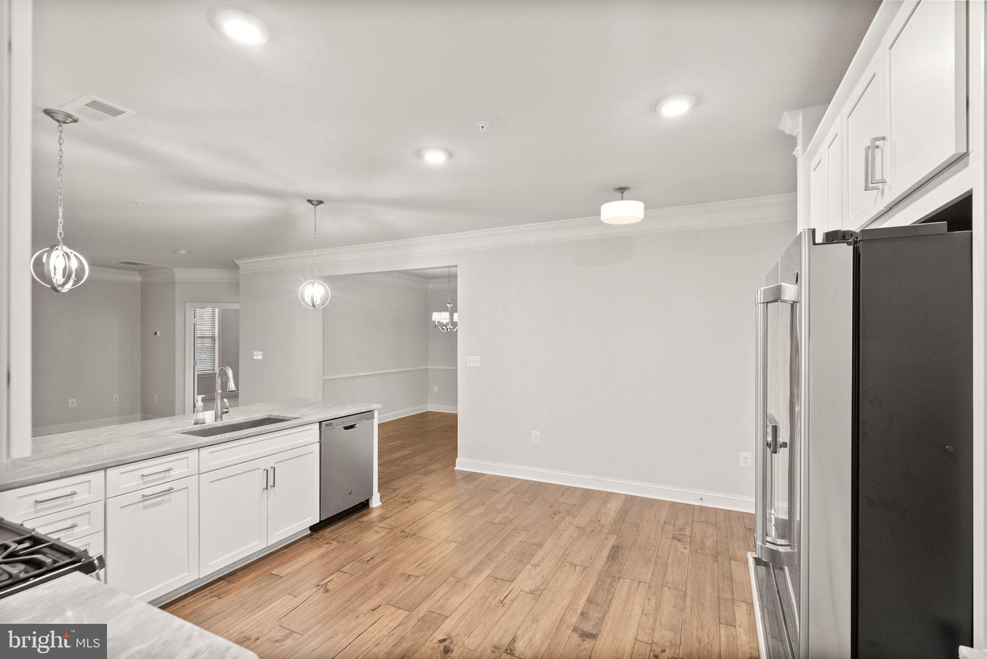 21025 ROCKY KNOLL SQ #103, ASHBURN, Virginia 20147, 2 Bedrooms Bedrooms, ,2 BathroomsBathrooms,Residential,For sale,21025 ROCKY KNOLL SQ #103,VALO2087218 MLS # VALO2087218