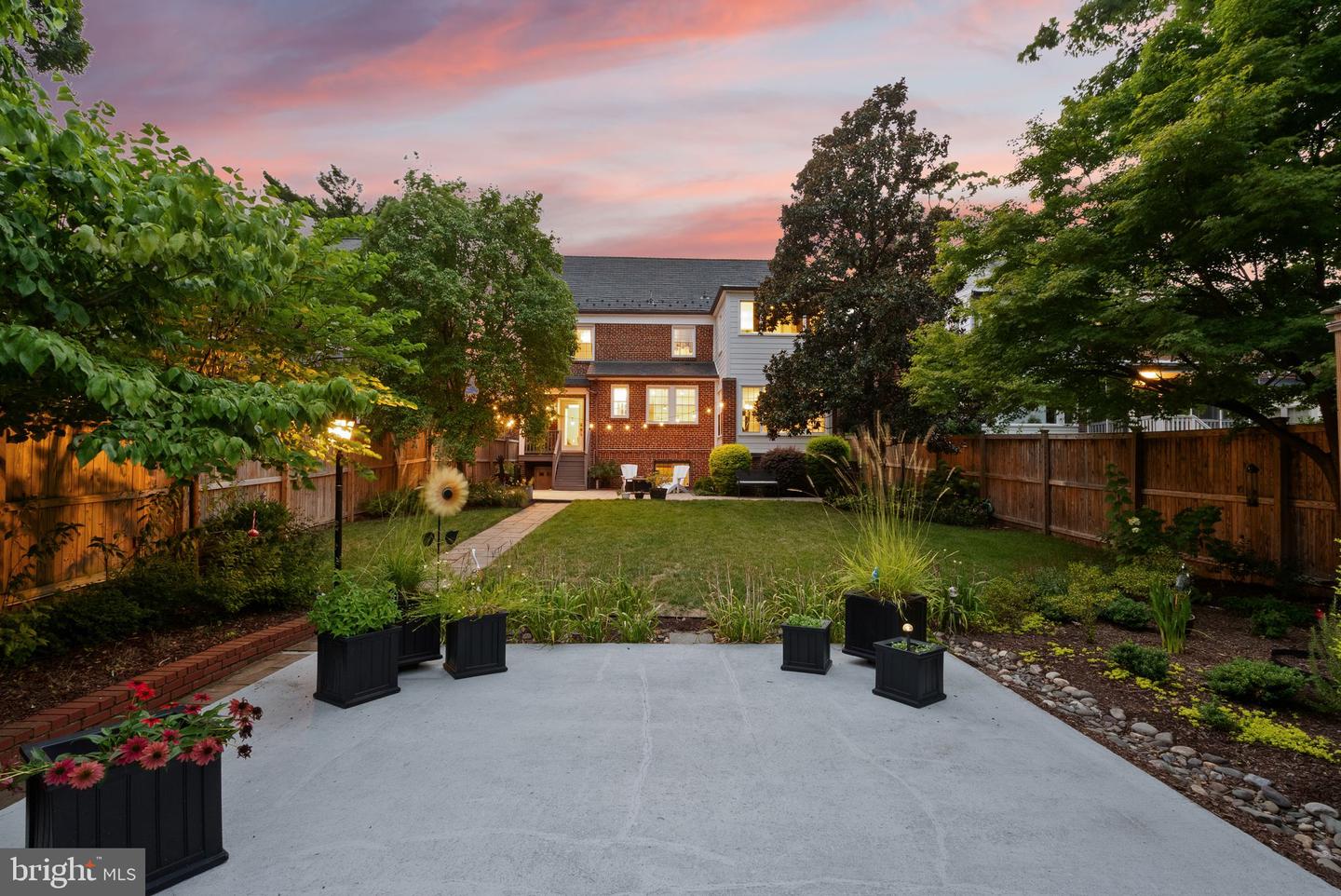 4611 16TH ST NW, WASHINGTON, District Of Columbia 20011, 5 Bedrooms Bedrooms, ,3 BathroomsBathrooms,Residential,For sale,4611 16TH ST NW,DCDC2185620 MLS # DCDC2185620