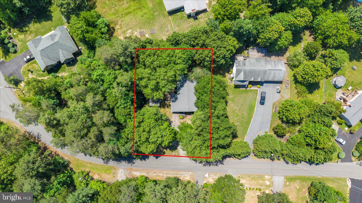 803 LAKE CAROLINE DR, RUTHER GLEN, Virginia 22546, 3 Bedrooms Bedrooms, ,2 BathroomsBathrooms,Residential,For sale,803 LAKE CAROLINE DR,VACV2007606 MLS # VACV2007606
