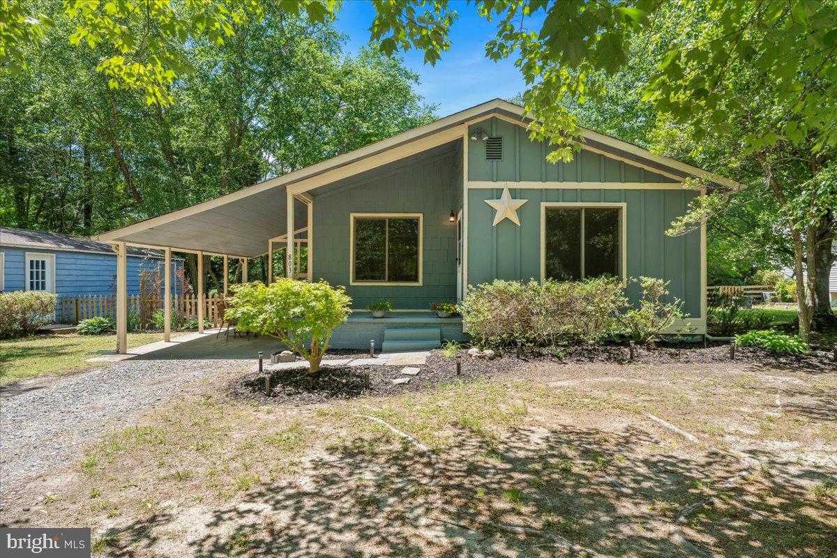 803 LAKE CAROLINE DR, RUTHER GLEN, Virginia 22546, 3 Bedrooms Bedrooms, ,2 BathroomsBathrooms,Residential,For sale,803 LAKE CAROLINE DR,VACV2007606 MLS # VACV2007606