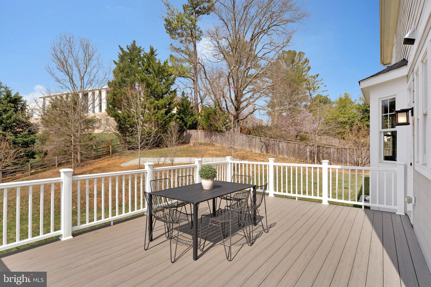 938 DEAD RUN DR, MCLEAN, Virginia 22101, 6 Bedrooms Bedrooms, ,5 BathroomsBathrooms,Residential,For sale,938 DEAD RUN DR,VAFX2223518 MLS # VAFX2223518