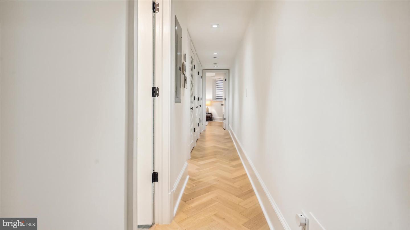 1832 16TH ST NW #1, WASHINGTON, District Of Columbia 20009, 2 Bedrooms Bedrooms, ,2 BathroomsBathrooms,Residential,For sale,1832 16TH ST NW #1,DCDC2187604 MLS # DCDC2187604