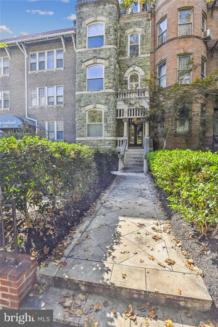1832 16TH ST NW #1, WASHINGTON, District Of Columbia 20009, 2 Bedrooms Bedrooms, ,2 BathroomsBathrooms,Residential,For sale,1832 16TH ST NW #1,DCDC2187604 MLS # DCDC2187604