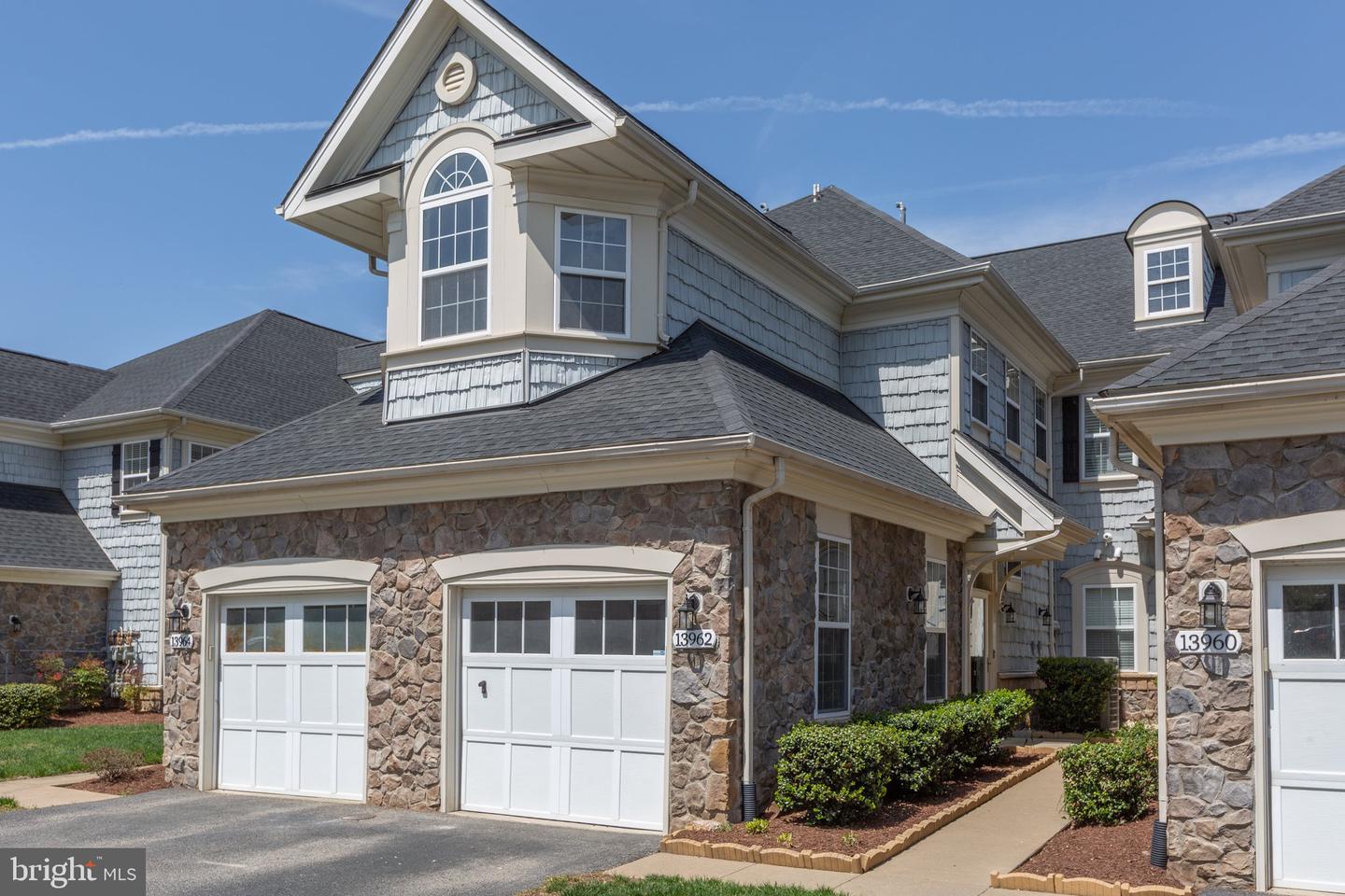 13962 GREENDALE DR, WOODBRIDGE, Virginia 22191, 3 Bedrooms Bedrooms, ,3 BathroomsBathrooms,Residential,For sale,13962 GREENDALE DR,VAPW2088954 MLS # VAPW2088954