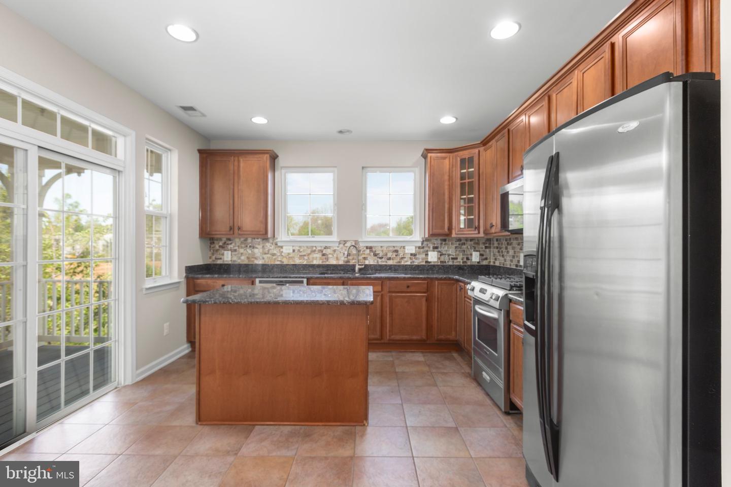 13962 GREENDALE DR, WOODBRIDGE, Virginia 22191, 3 Bedrooms Bedrooms, ,3 BathroomsBathrooms,Residential,For sale,13962 GREENDALE DR,VAPW2088954 MLS # VAPW2088954