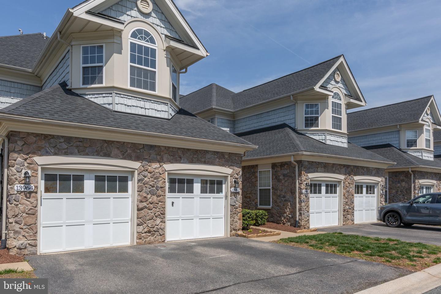 13962 GREENDALE DR, WOODBRIDGE, Virginia 22191, 3 Bedrooms Bedrooms, ,3 BathroomsBathrooms,Residential,For sale,13962 GREENDALE DR,VAPW2088954 MLS # VAPW2088954