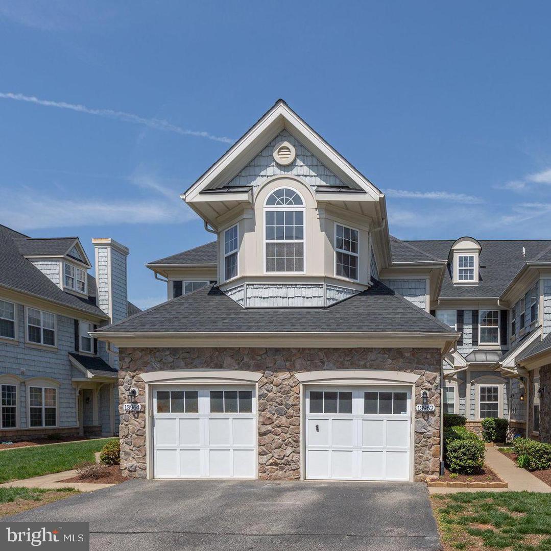 13962 GREENDALE DR, WOODBRIDGE, Virginia 22191, 3 Bedrooms Bedrooms, ,3 BathroomsBathrooms,Residential,For sale,13962 GREENDALE DR,VAPW2088954 MLS # VAPW2088954
