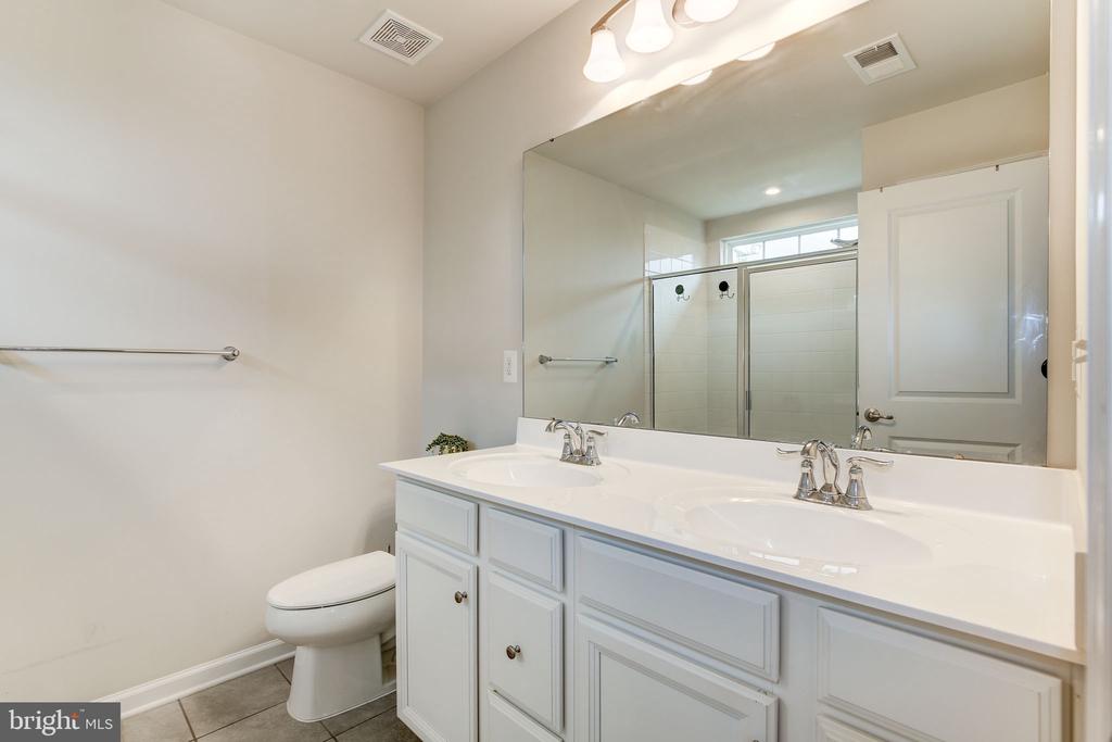 9840 CEDARMASS CIR, FREDERICKSBURG, Virginia 22408, 3 Bedrooms Bedrooms, ,2 BathroomsBathrooms,Residential,9840 CEDARMASS CIR,VASP2033324 MLS # VASP2033324