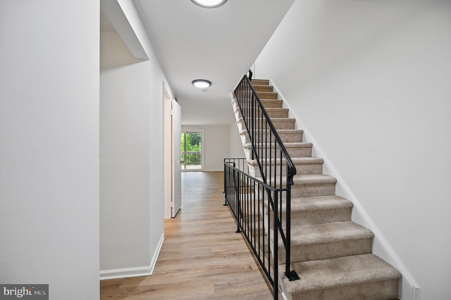 5914 GRISBY HOUSE CT, CENTREVILLE, Virginia 20120, 3 Bedrooms Bedrooms, ,2 BathroomsBathrooms,Residential,For sale,5914 GRISBY HOUSE CT,VAFX2229860 MLS # VAFX2229860