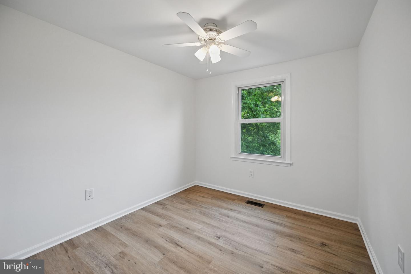 5914 GRISBY HOUSE CT, CENTREVILLE, Virginia 20120, 3 Bedrooms Bedrooms, ,2 BathroomsBathrooms,Residential,For sale,5914 GRISBY HOUSE CT,VAFX2229860 MLS # VAFX2229860