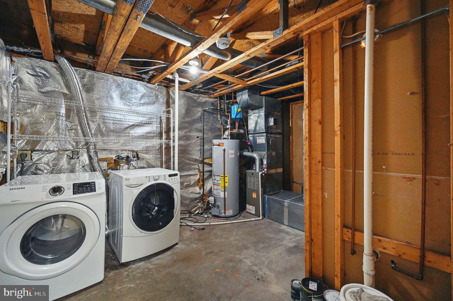 5914 GRISBY HOUSE CT, CENTREVILLE, Virginia 20120, 3 Bedrooms Bedrooms, ,2 BathroomsBathrooms,Residential,For sale,5914 GRISBY HOUSE CT,VAFX2229860 MLS # VAFX2229860