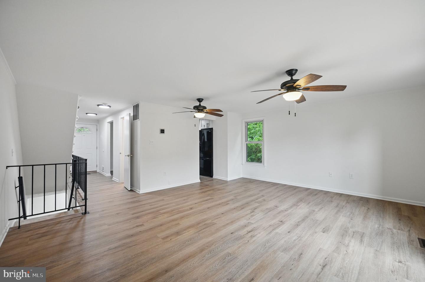 5914 GRISBY HOUSE CT, CENTREVILLE, Virginia 20120, 3 Bedrooms Bedrooms, ,2 BathroomsBathrooms,Residential,For sale,5914 GRISBY HOUSE CT,VAFX2229860 MLS # VAFX2229860