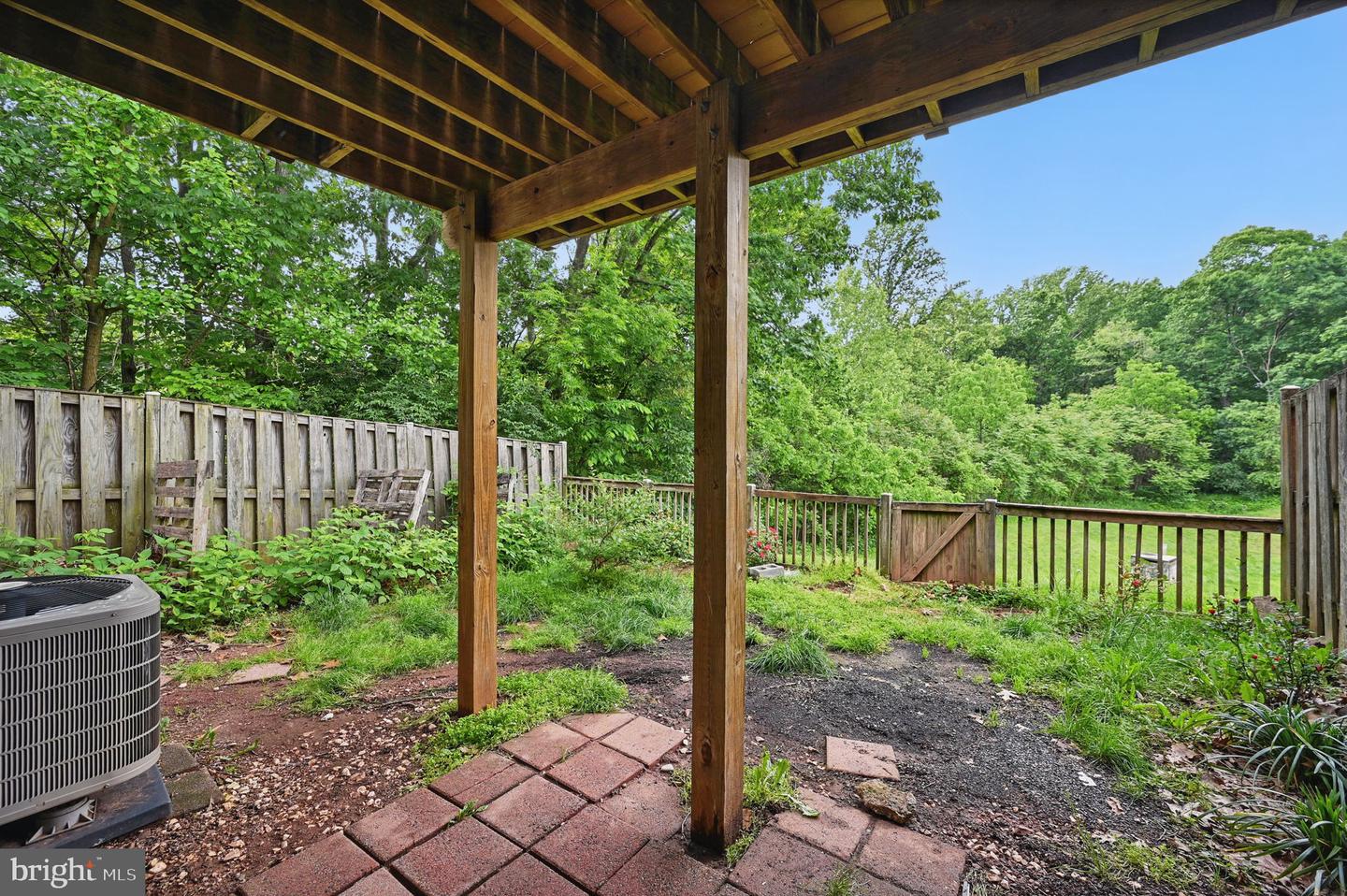 5914 GRISBY HOUSE CT, CENTREVILLE, Virginia 20120, 3 Bedrooms Bedrooms, ,2 BathroomsBathrooms,Residential,For sale,5914 GRISBY HOUSE CT,VAFX2229860 MLS # VAFX2229860